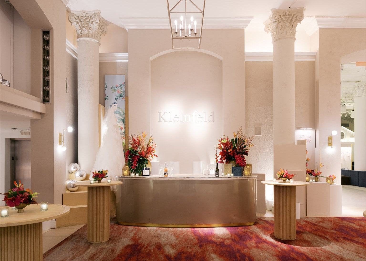 What Sets a Luxury Bridal Salon Apart?