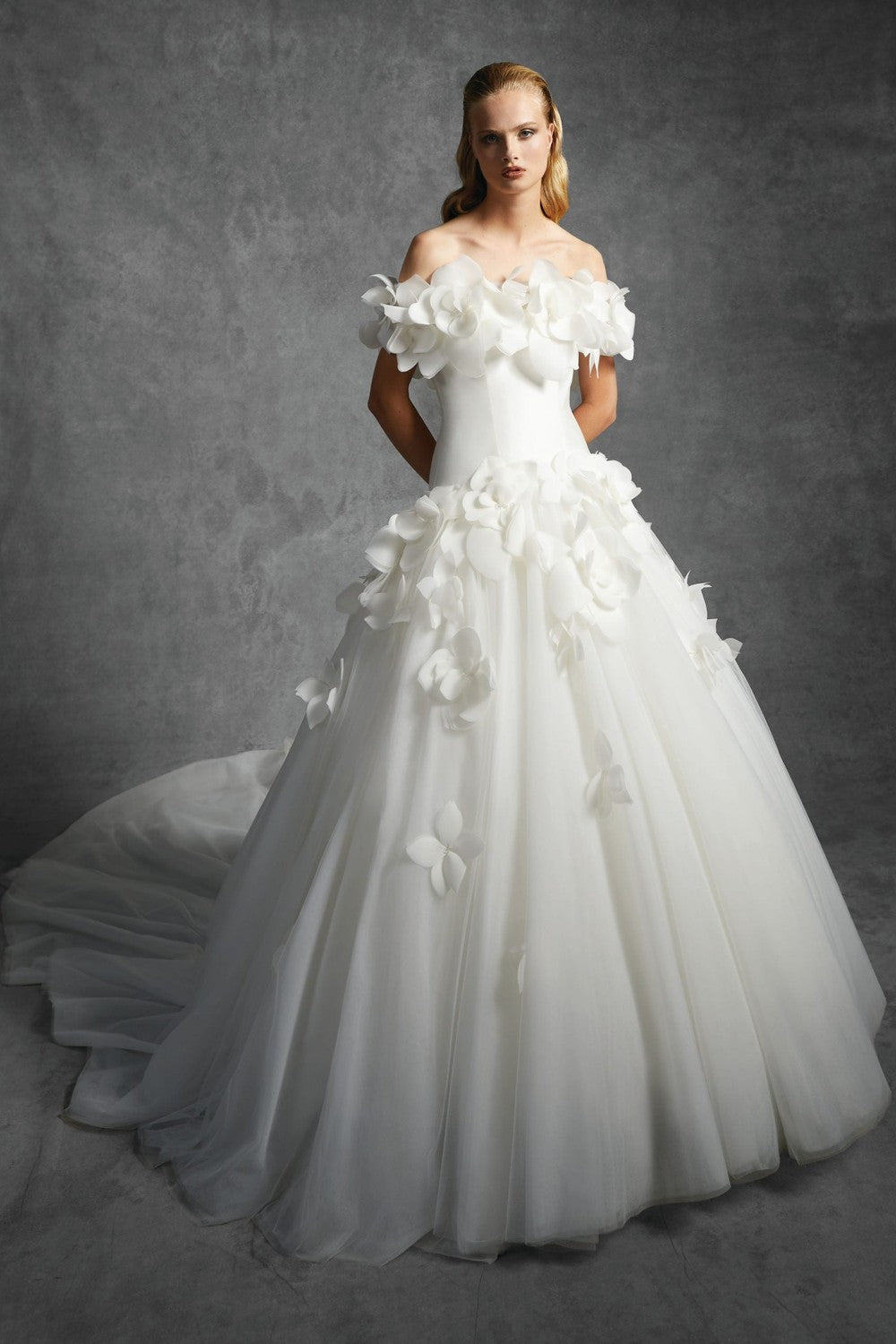 How to Choose the Right Bridal Silhouette
