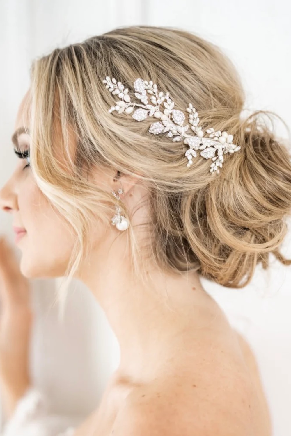 What to Wear to a Fall Wedding as a Guest