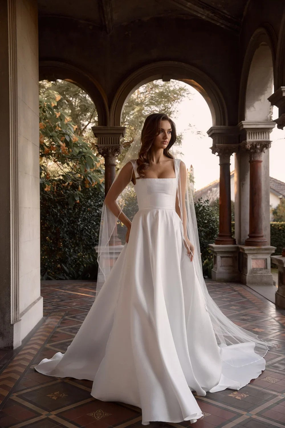 Anna Campbell Classic Wedding Dresses for Timeless Brides