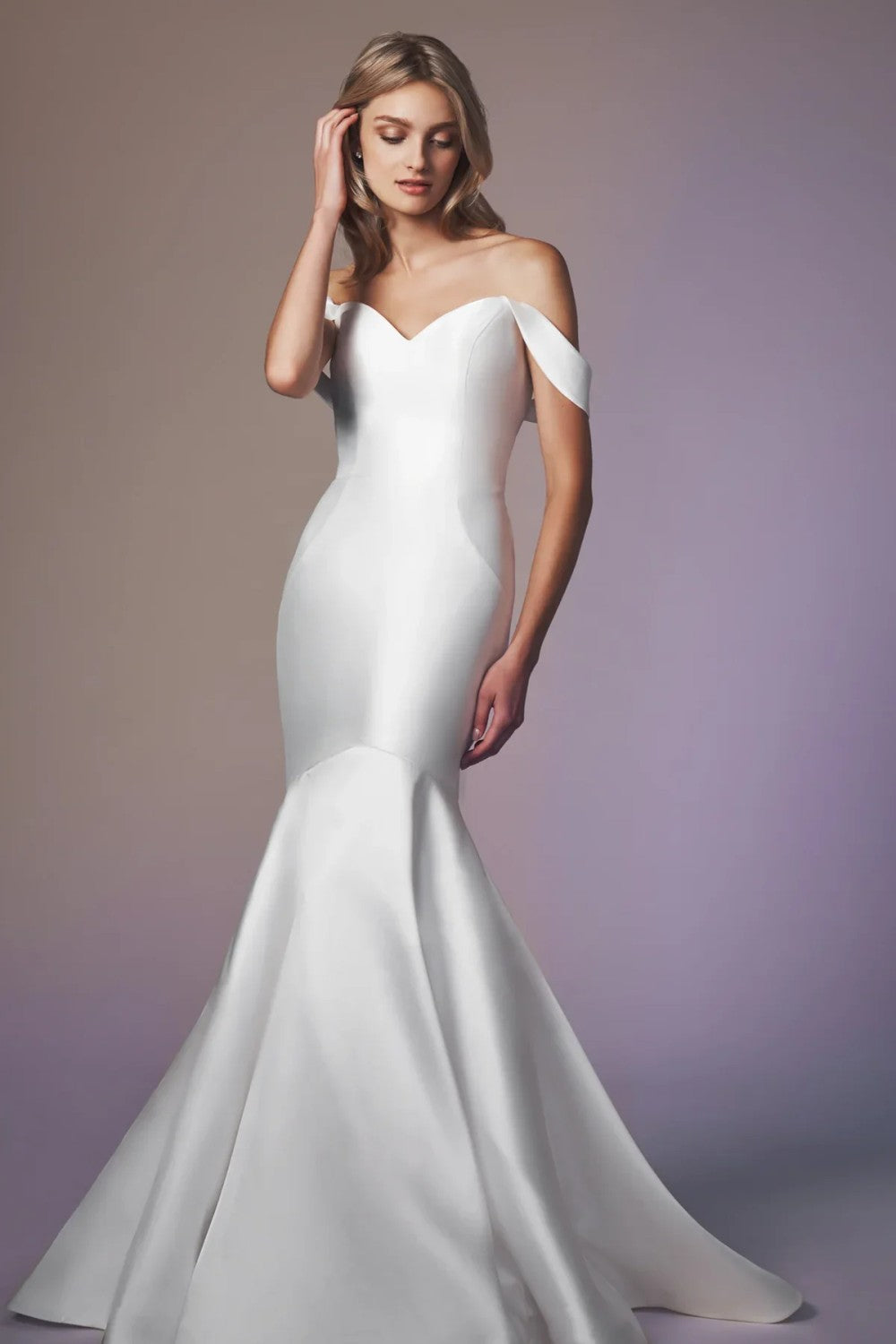 Why Anne Barge Silk Gowns Feel So Timeless
