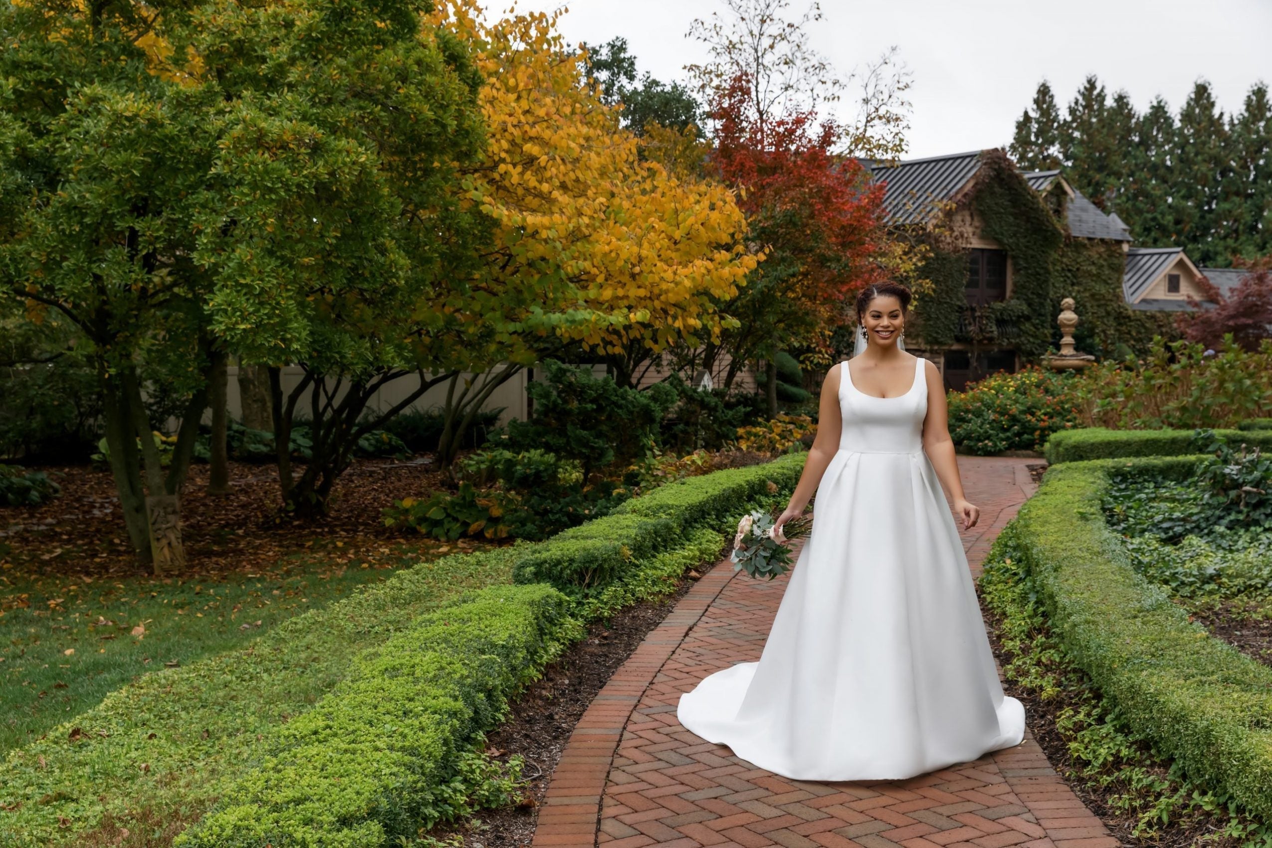 Kleinfeld’s 5 Wedding Dress Shopping Hacks