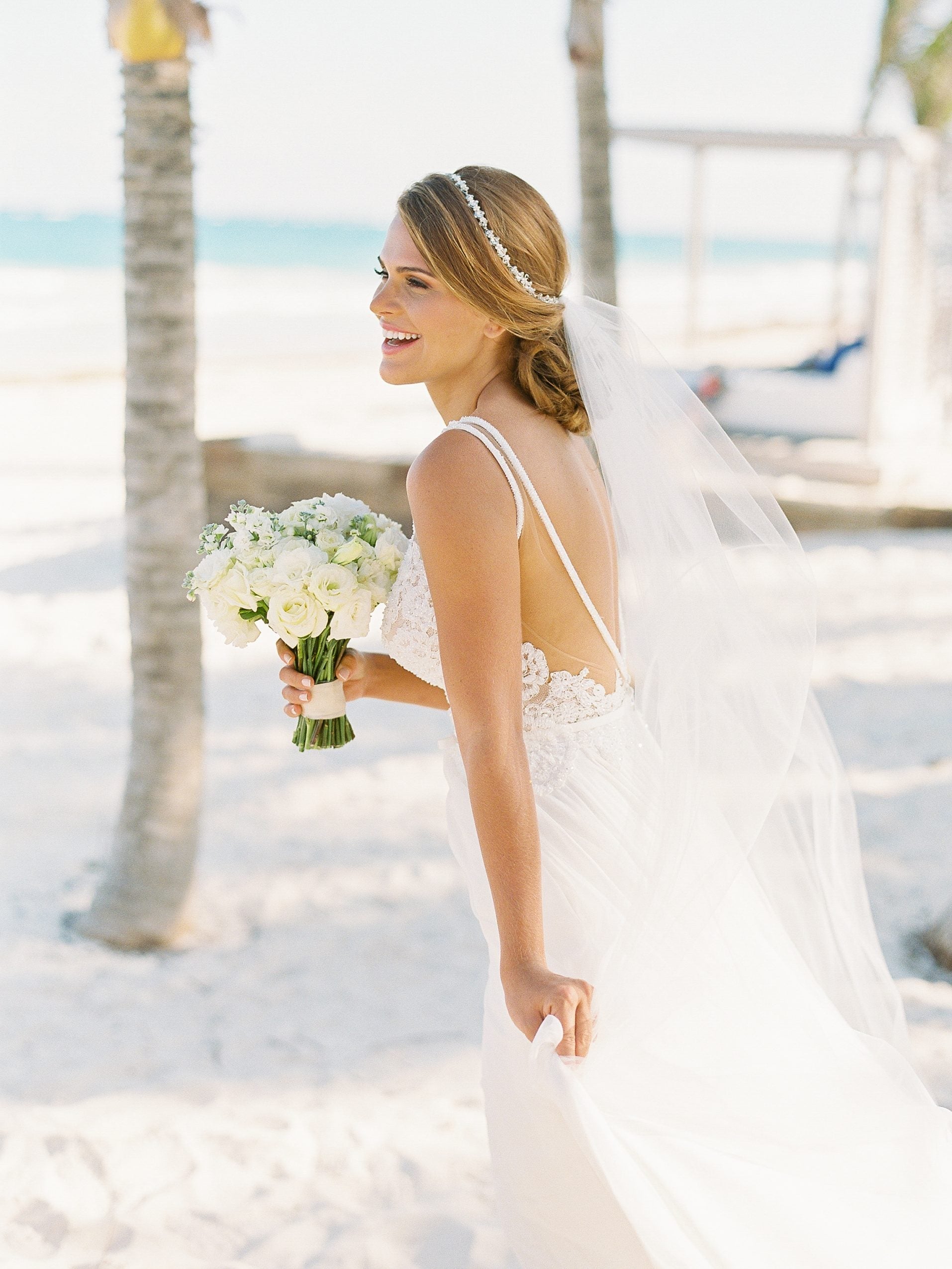 The Top 7 Details You See on Veils