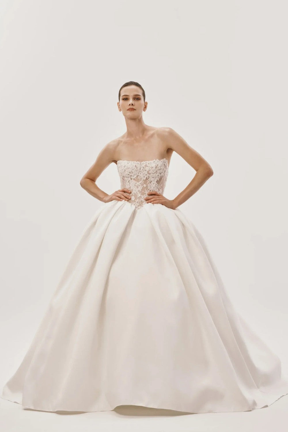 The Quiet Drama of Button-Detail Wedding Dresses
