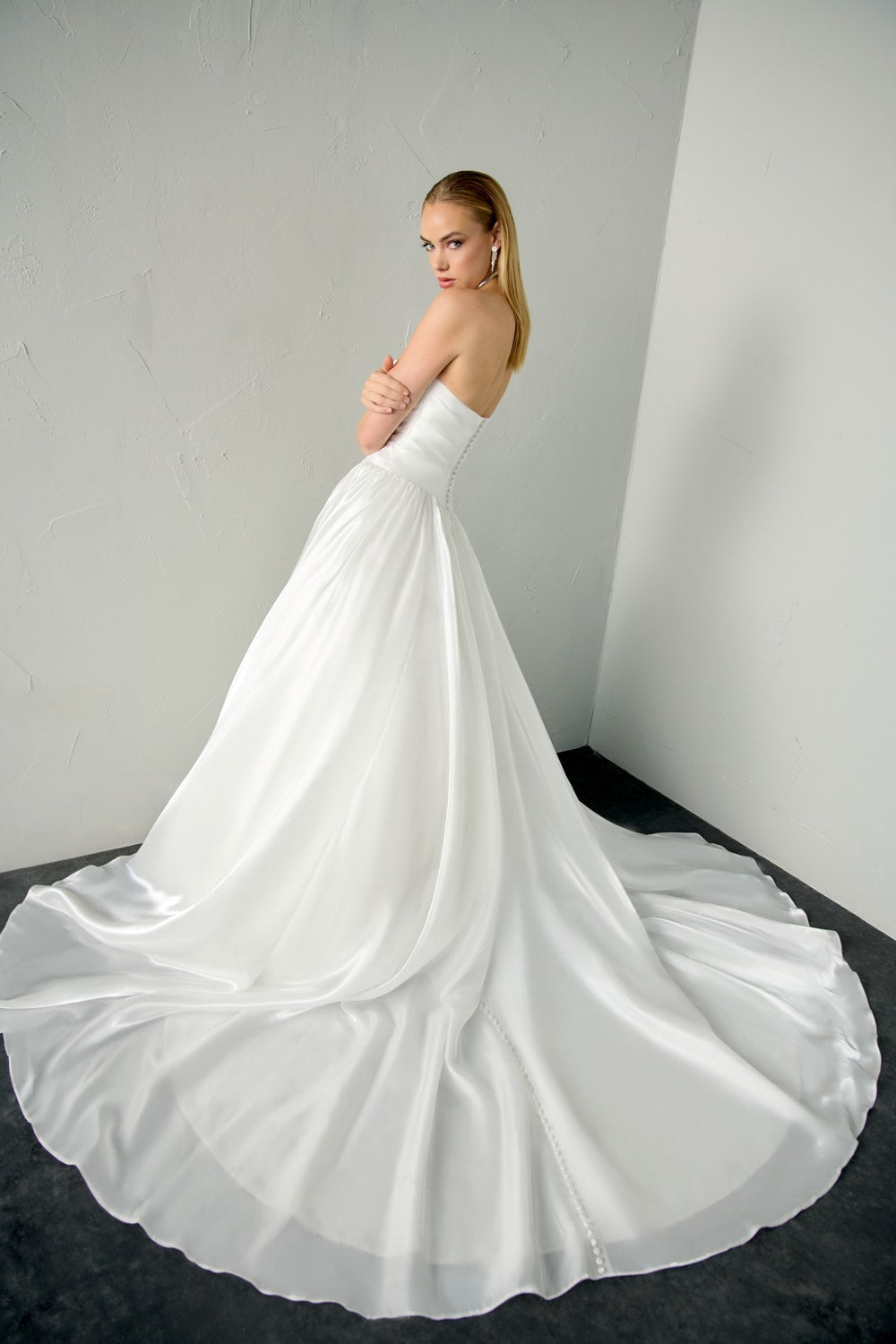 Plus-Size Strapless Ruched Ball Gown with 3D Floral Detail by Justin Alexander Signature — image 4 of 5