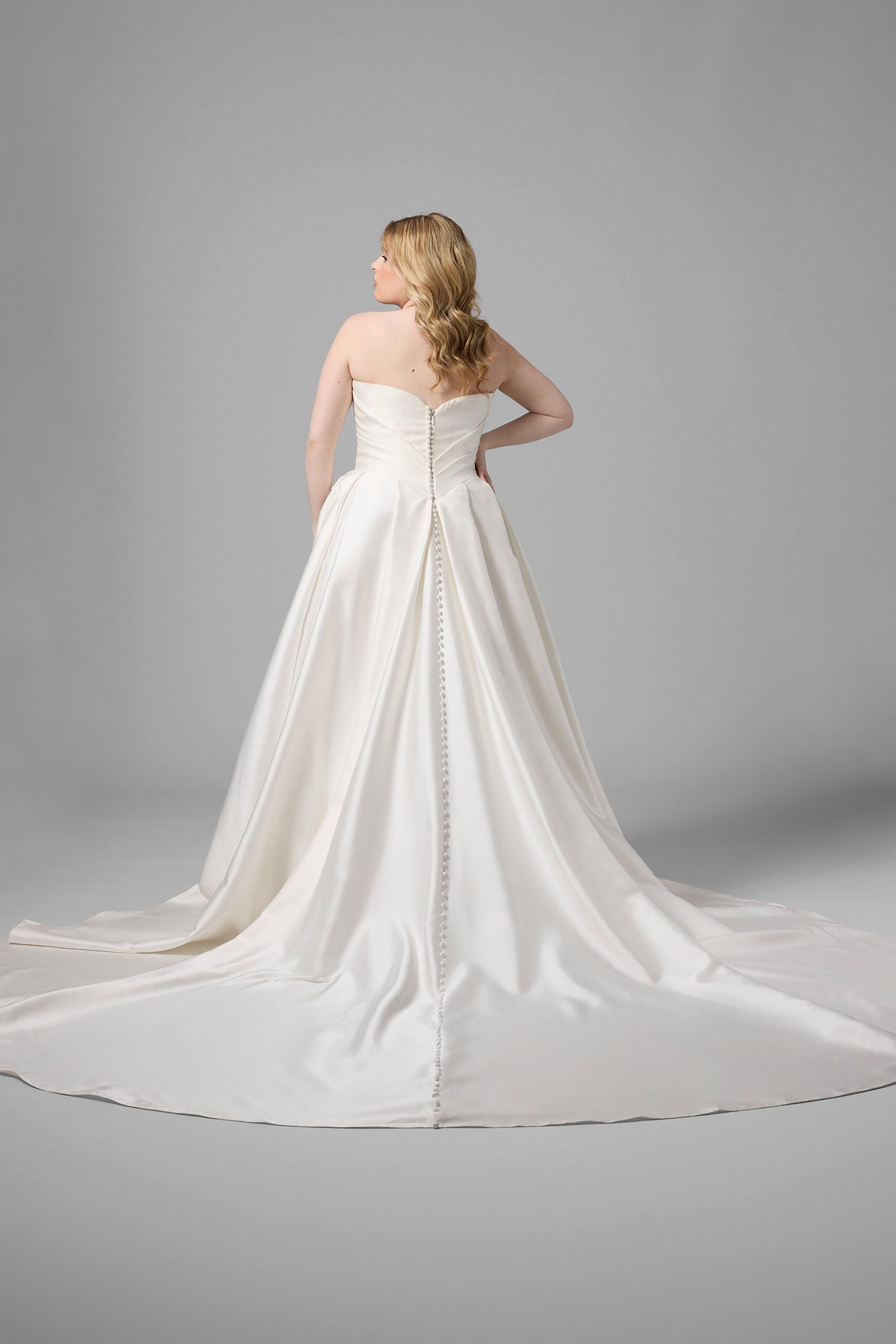 Plus-Size Dramatic And Romantic 3D Floral Ball Gown With Buttons