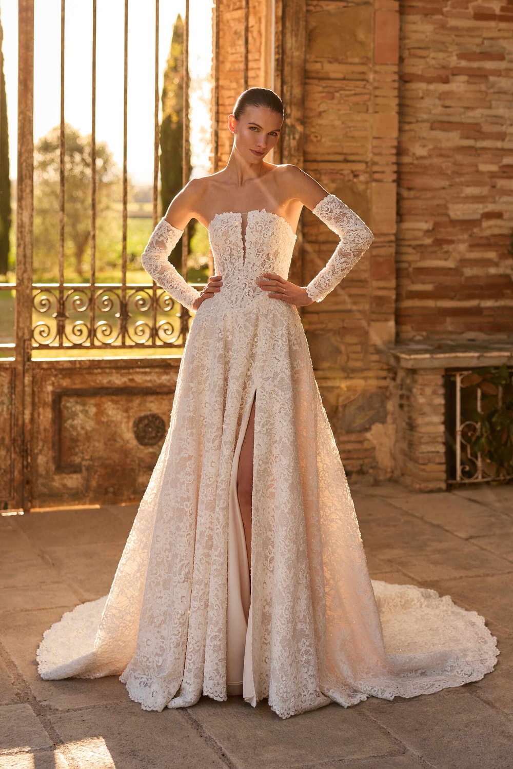 Sweet and Strapless Lace A-Line Wedding Dress with Detachable Sleeves