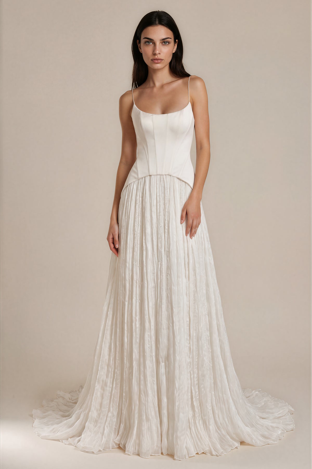 Plus-Size Simple Scoop Neck Sheath Wedding Dress