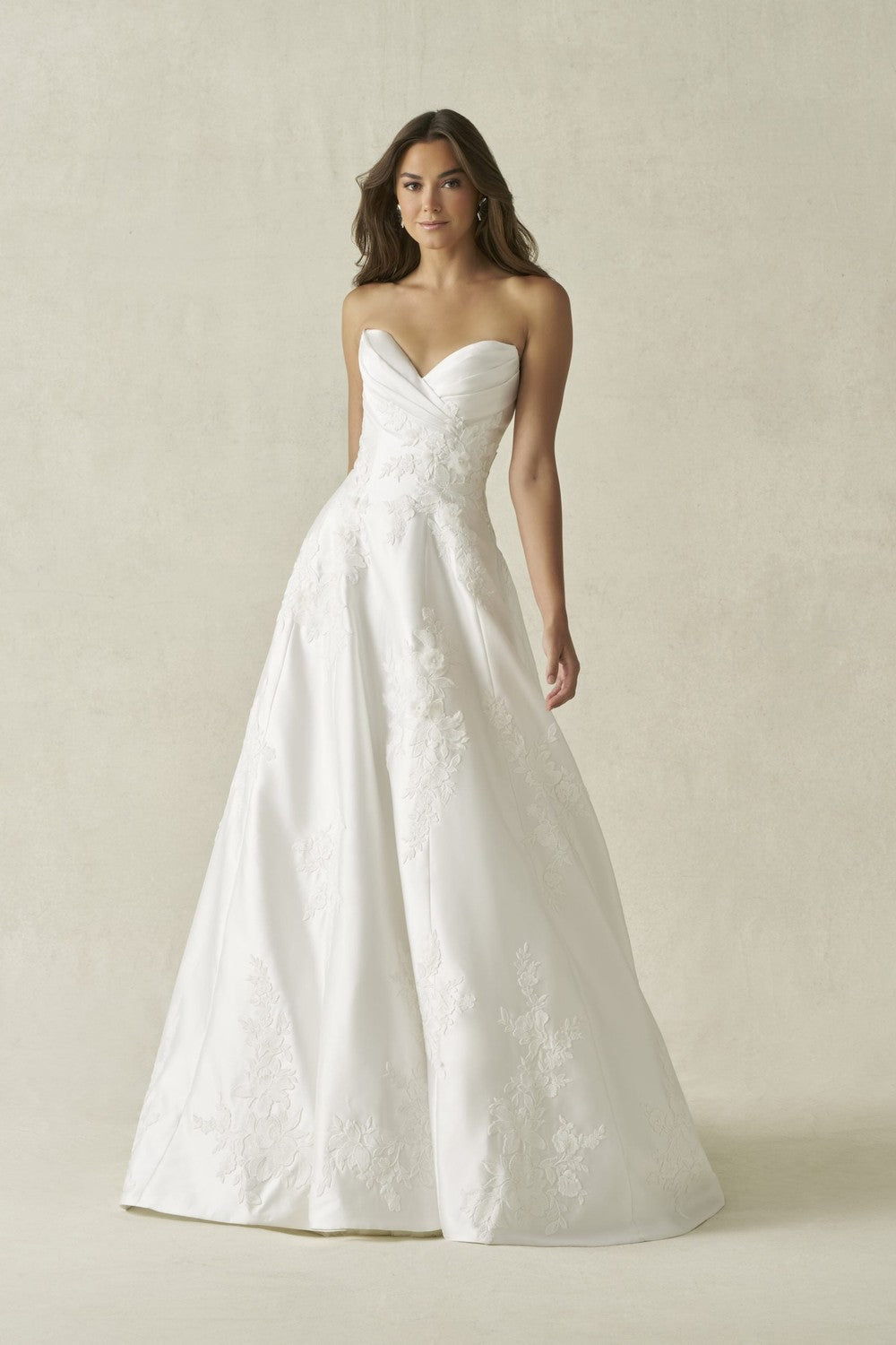 Plus-Size Modern A‑Line Wedding Dress With 3D Floral Lace by Allure Bridals — image 1 of 3