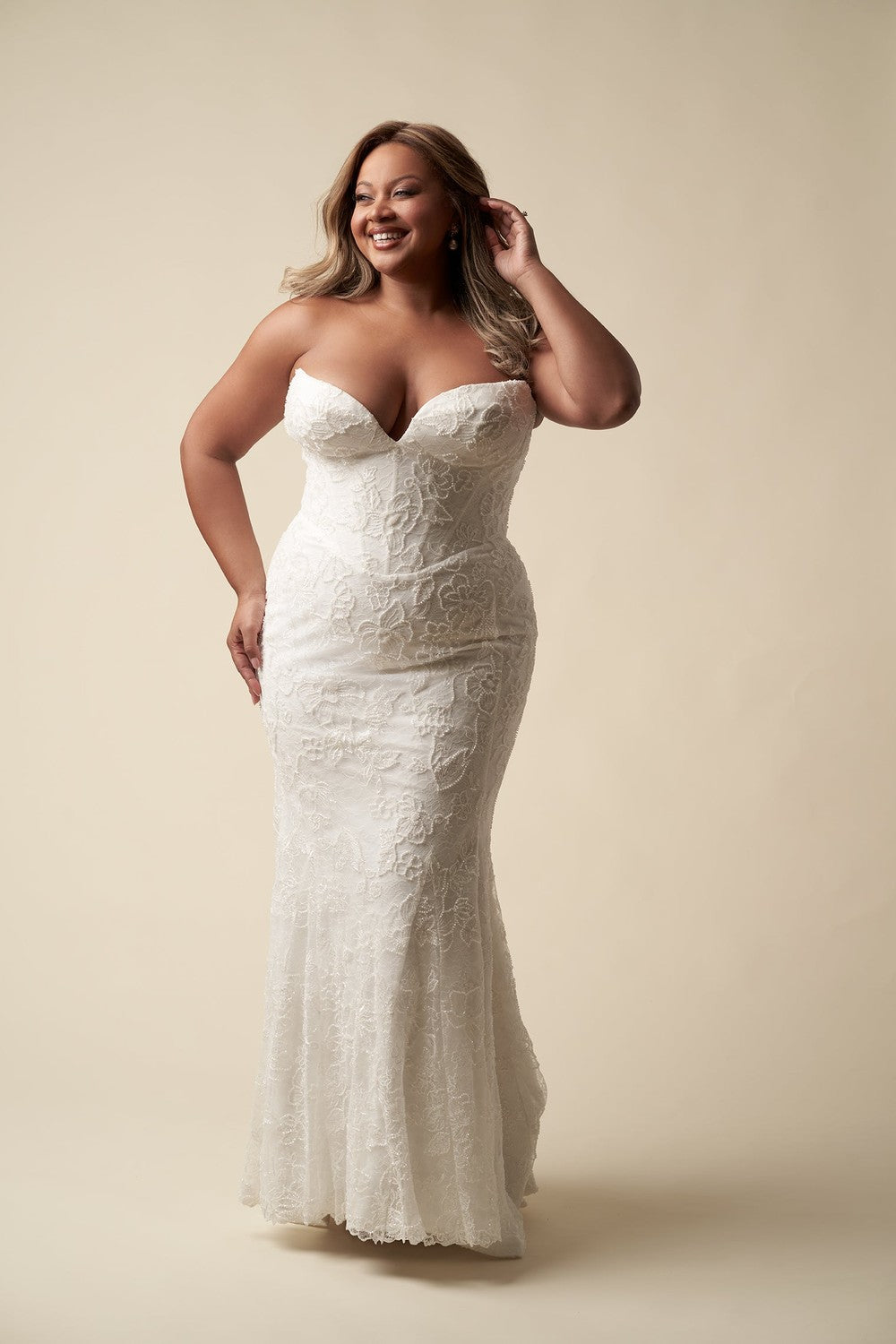Halter-Neck Lace A-Line Wedding Dress With Illusion Back And Buttons by Allure Bridals — image 1 of 4