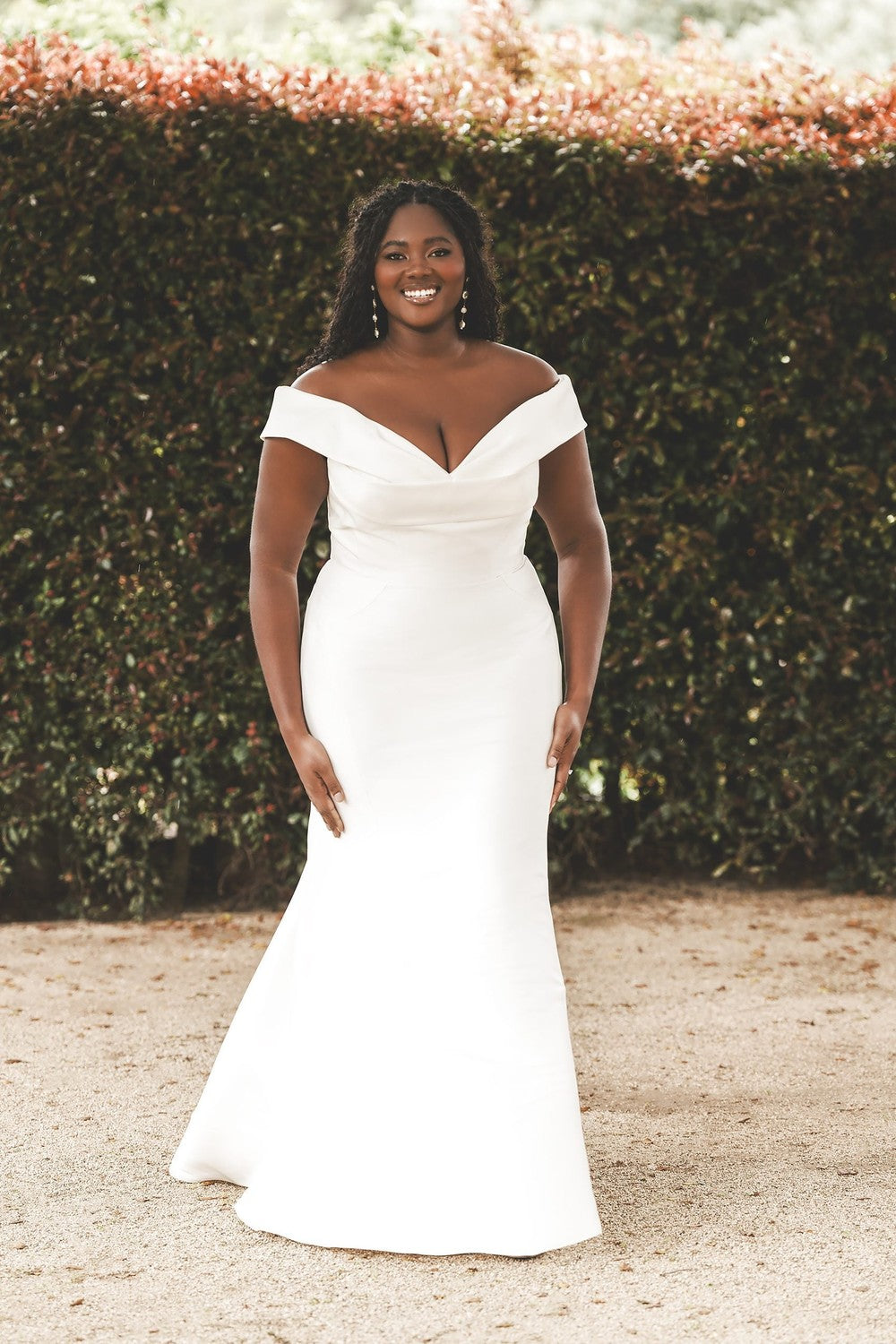 Plus-Size Sophisticated Wedding Dress | Kleinfeld Bridal Plus-Size Sophisticated Wedding Dress | Kleinfeld Bridal