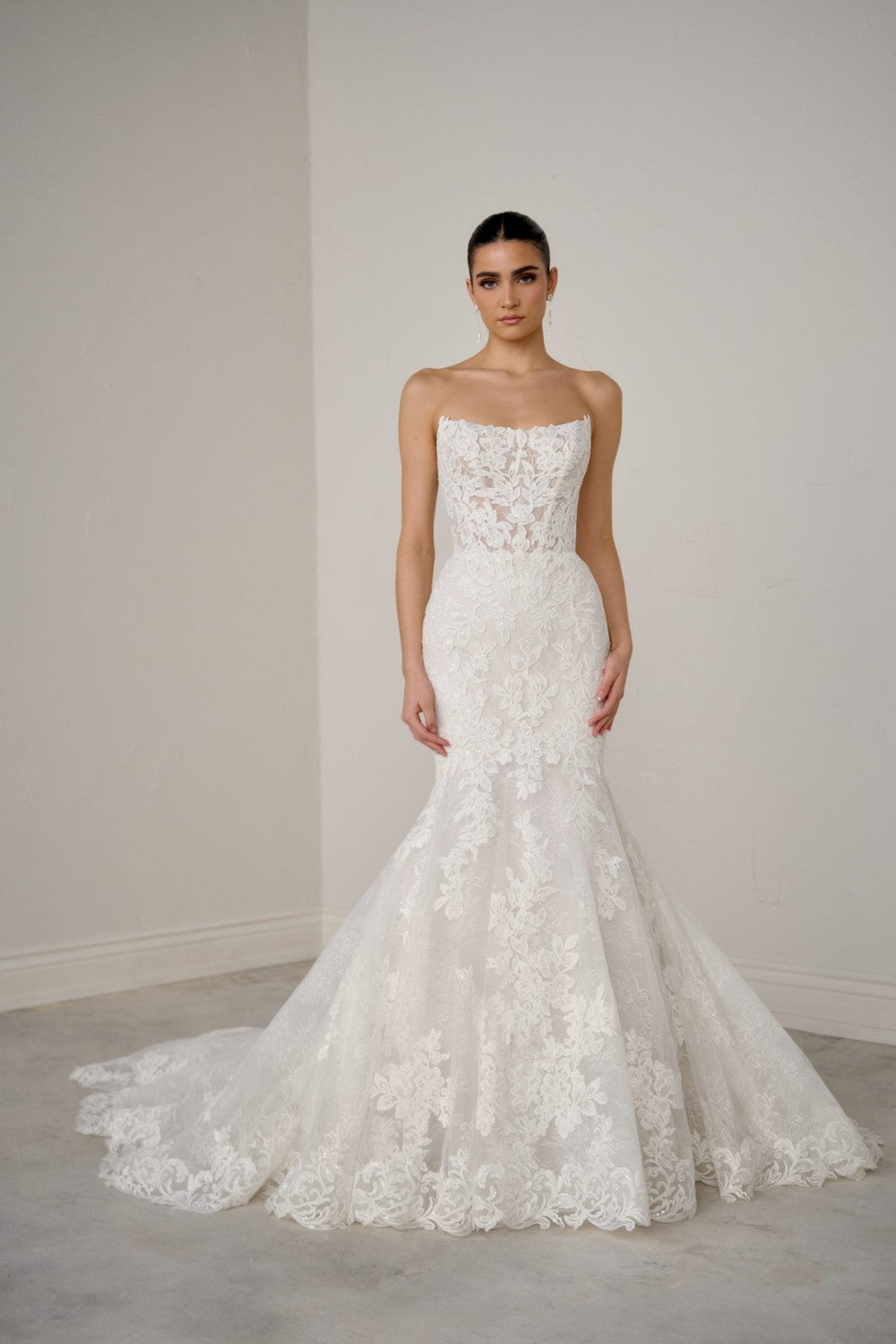 Lace Fit-And-Flare Wedding Dress
