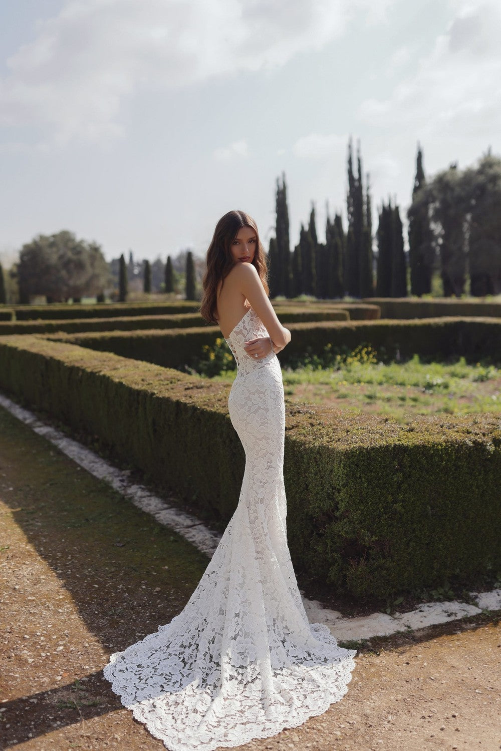 Chic And Romantic Lace Sheath Wedding Dress With Cape by Love by Pnina Tornai — image 2 of 2
