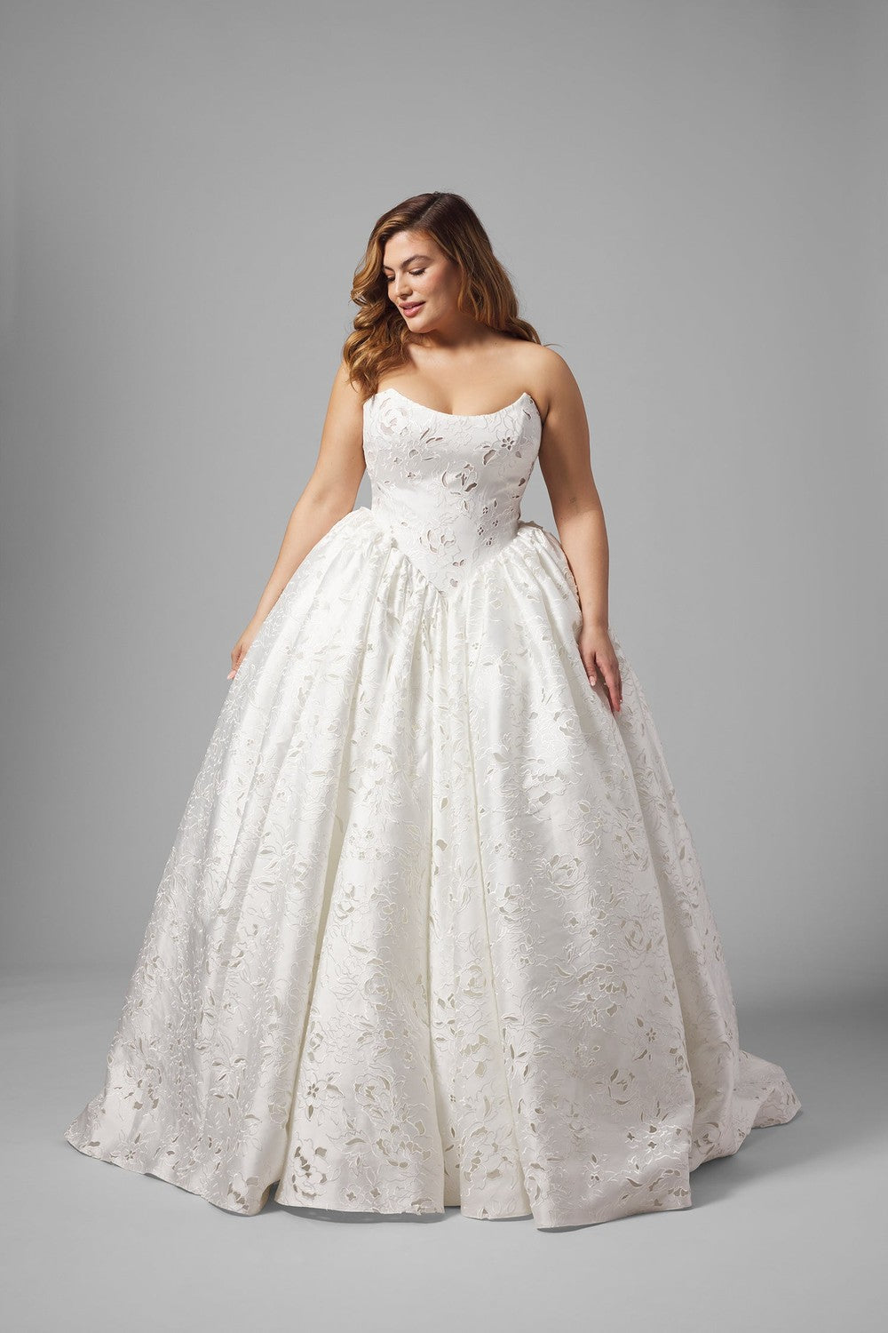 Plus-Size Romantic And Modern Eyelet Lace Ball Gown | Kleinfeld Bridal Plus-Size Romantic And Modern Eyelet Lace Ball Gown | Kleinfeld Bridal
