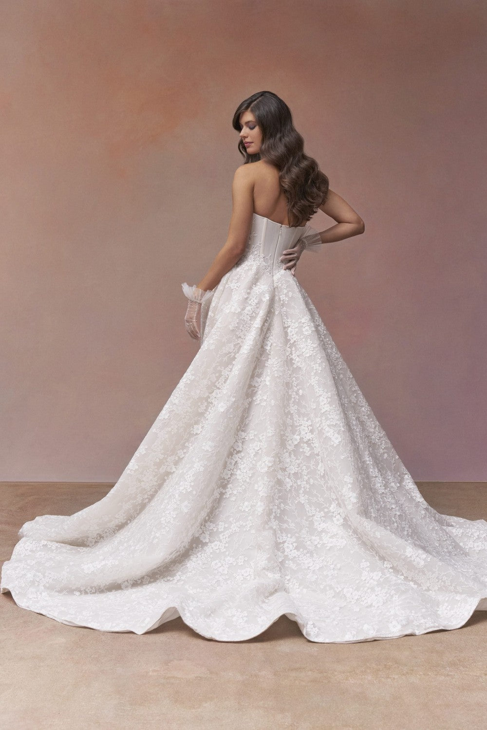 Structured Floral A‑Line Wedding Dress With Corseted Bodice by Maria Farbinni — image 3 of 3