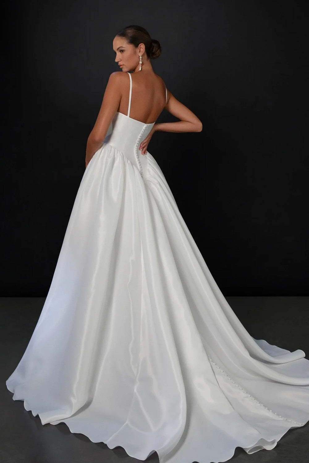 Chic And Simple Silk Organza Basque-Waist Ball Gown With Buttons by Martina Liana — image 3 of 4