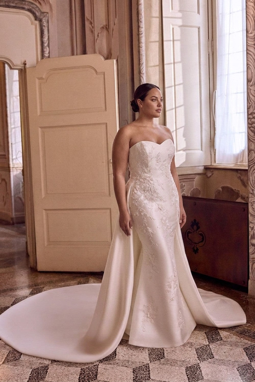 gold prom dress Plus-Size Strapless 3D Floral Silk Fit-And-Flare Wedding Dress With  Detachable Overskirt
