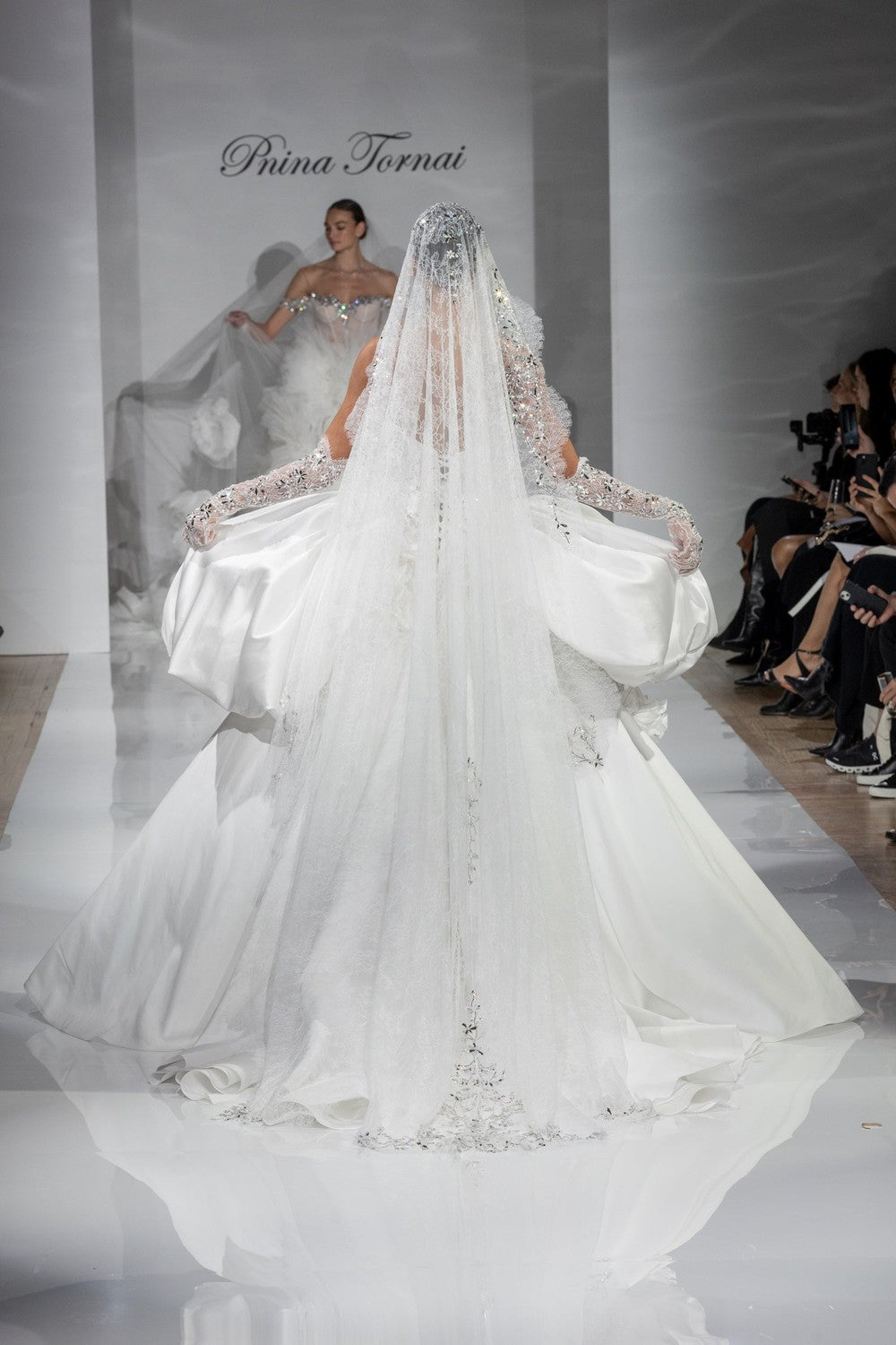 Dramatic And Sophisticated Embellished Silk Mikado Ball Gown by Pnina Tornai — image 2 of 4