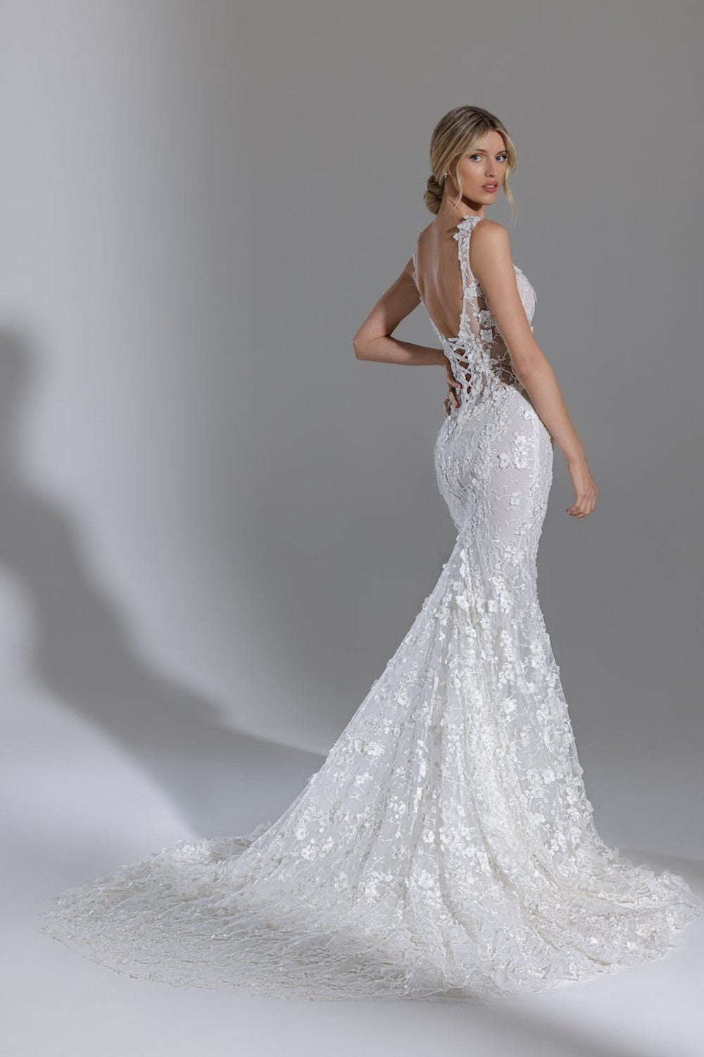 Sleeveless Square Neckline Fit And Flare Floral Lace Wedding Dress by Pnina Tornai — image 2 of 2