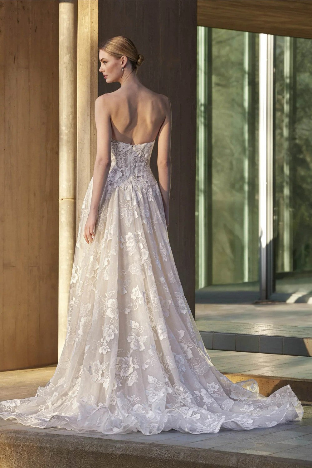Romantic And Femimine Floral-Embroidered A-Line Wedding Dress by Pronovias — image 3 of 3