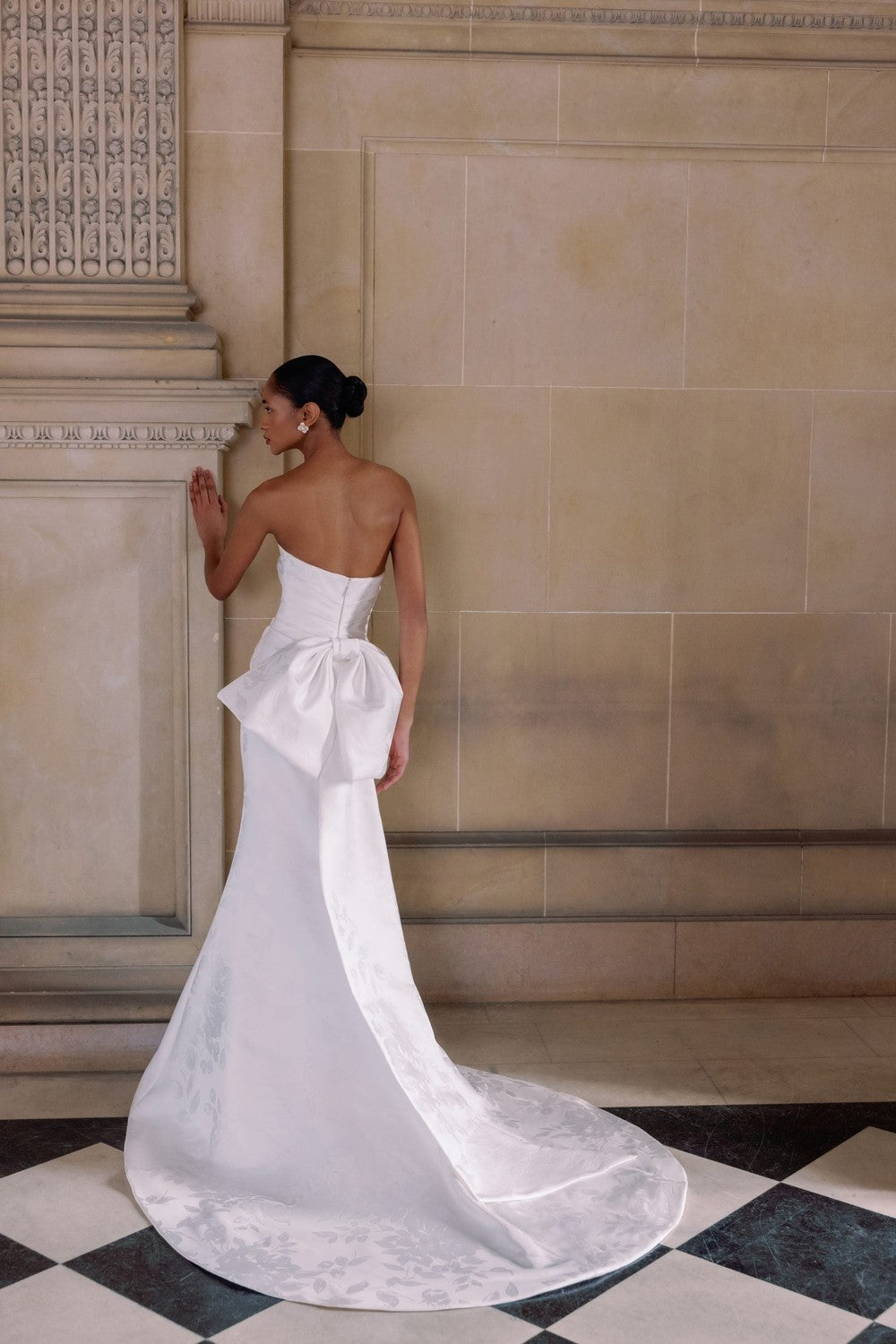 Hand-Draped Jacquard Fit-and-Flare Wedding Dress With Bow by Sareh Nouri — image 2 of 2