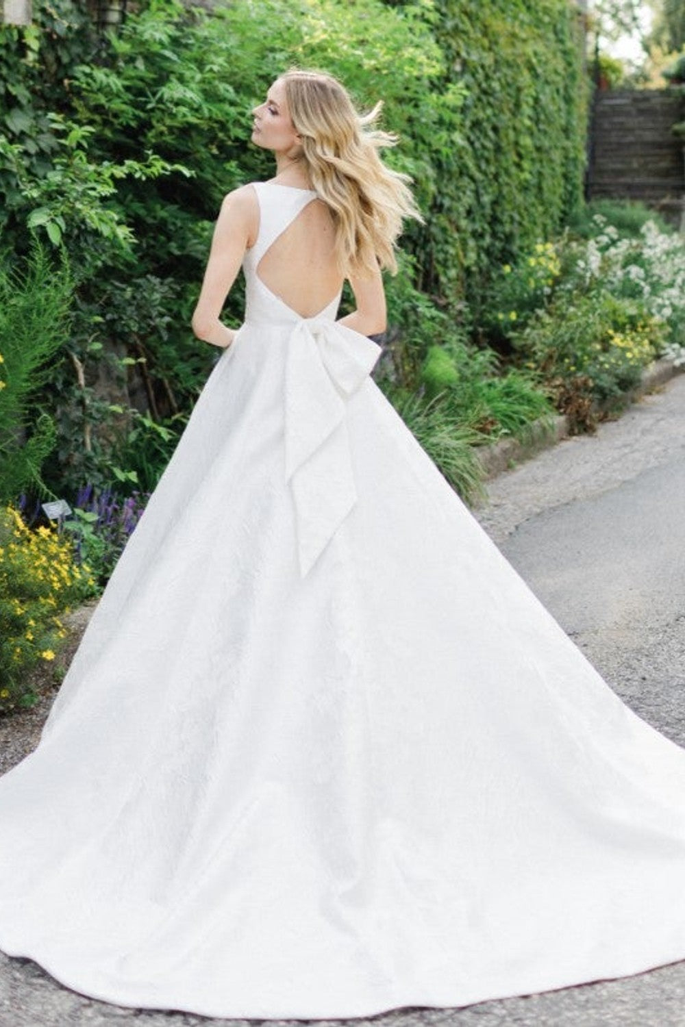 Sleeveless A-line Wedding Dress With Open Back And Bow by Verdin Bridal — image 2 of 2
