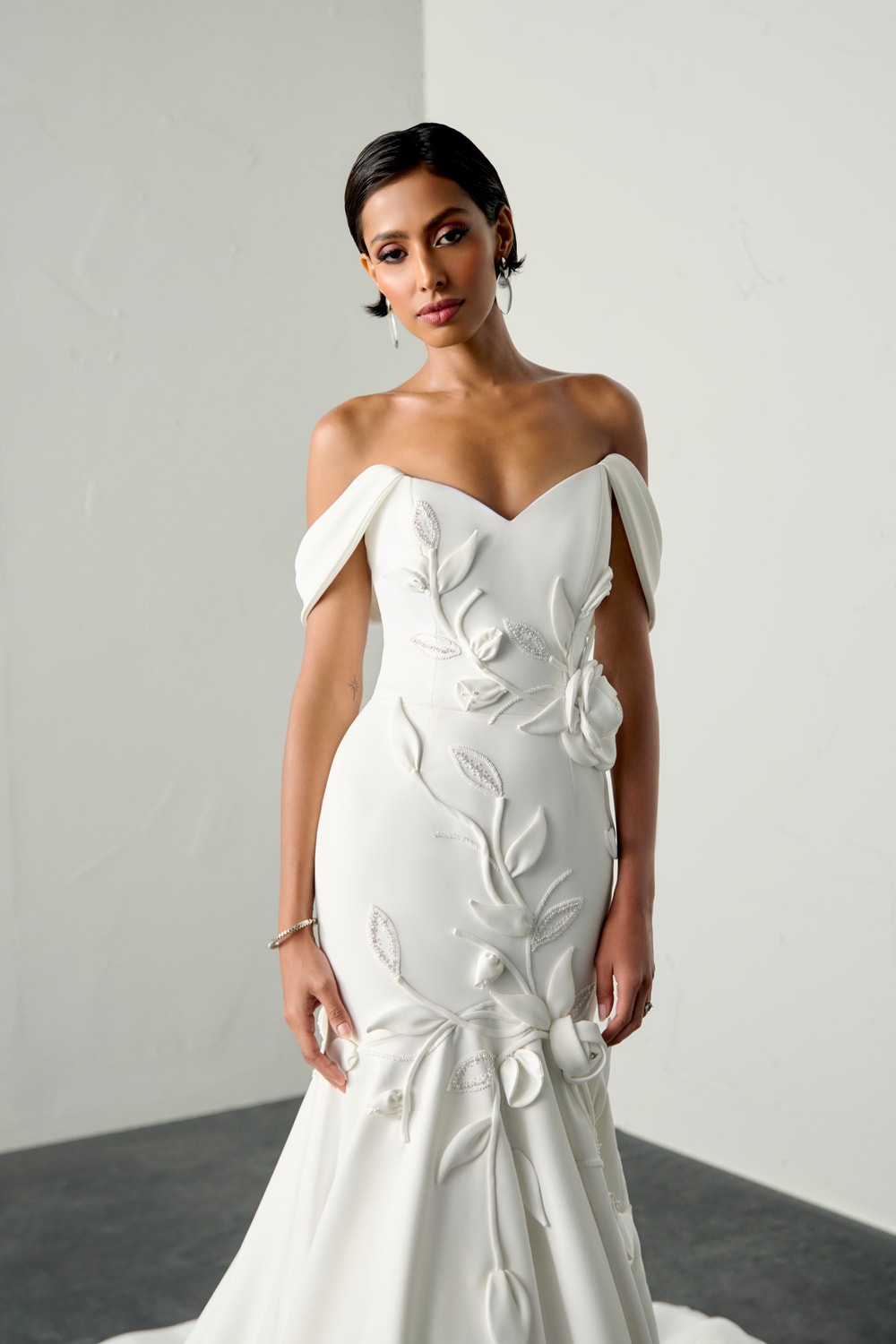 Low Back Wedding Dresses with Modern Romance