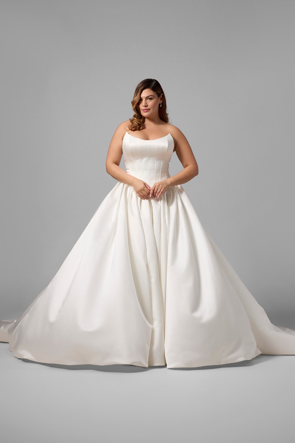 Sculptural Romance in Love by Pnina Tornai