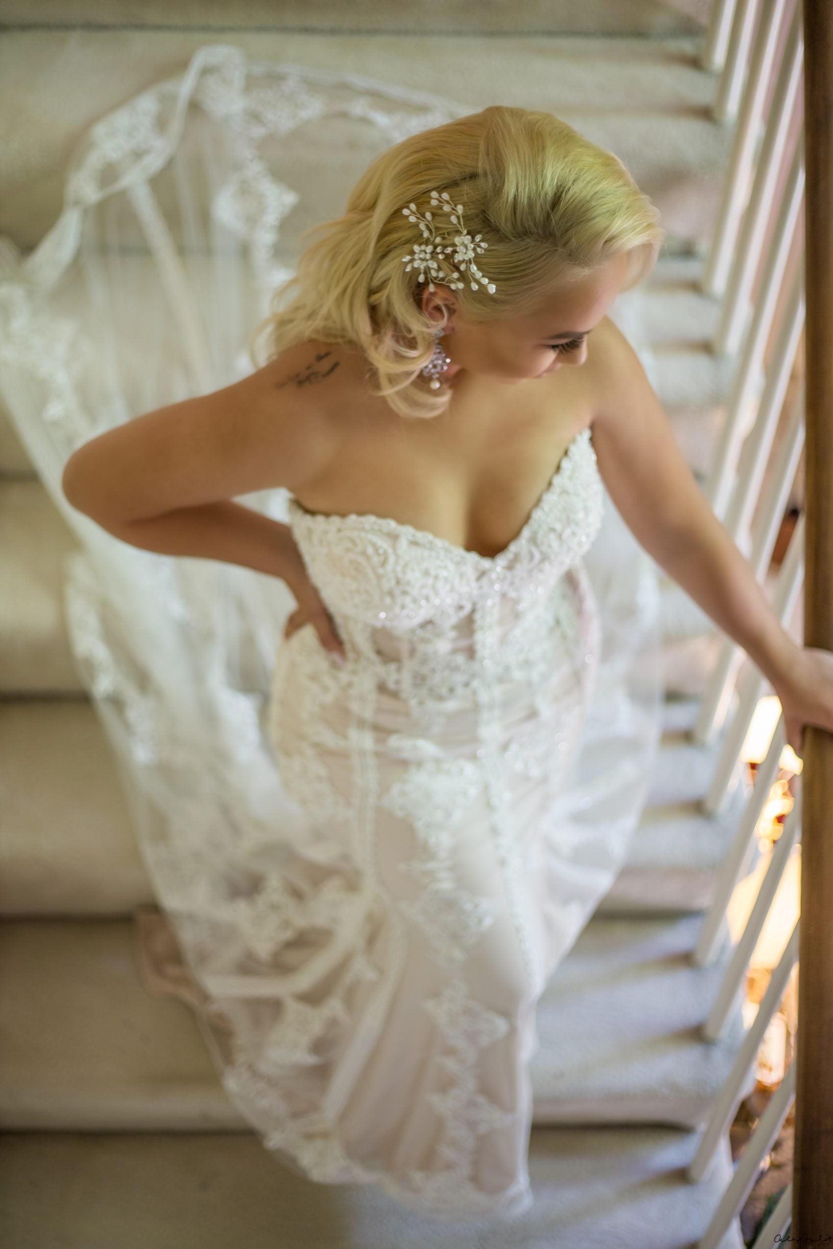 Kleinfeld Love Stories: Barbie and Johnny