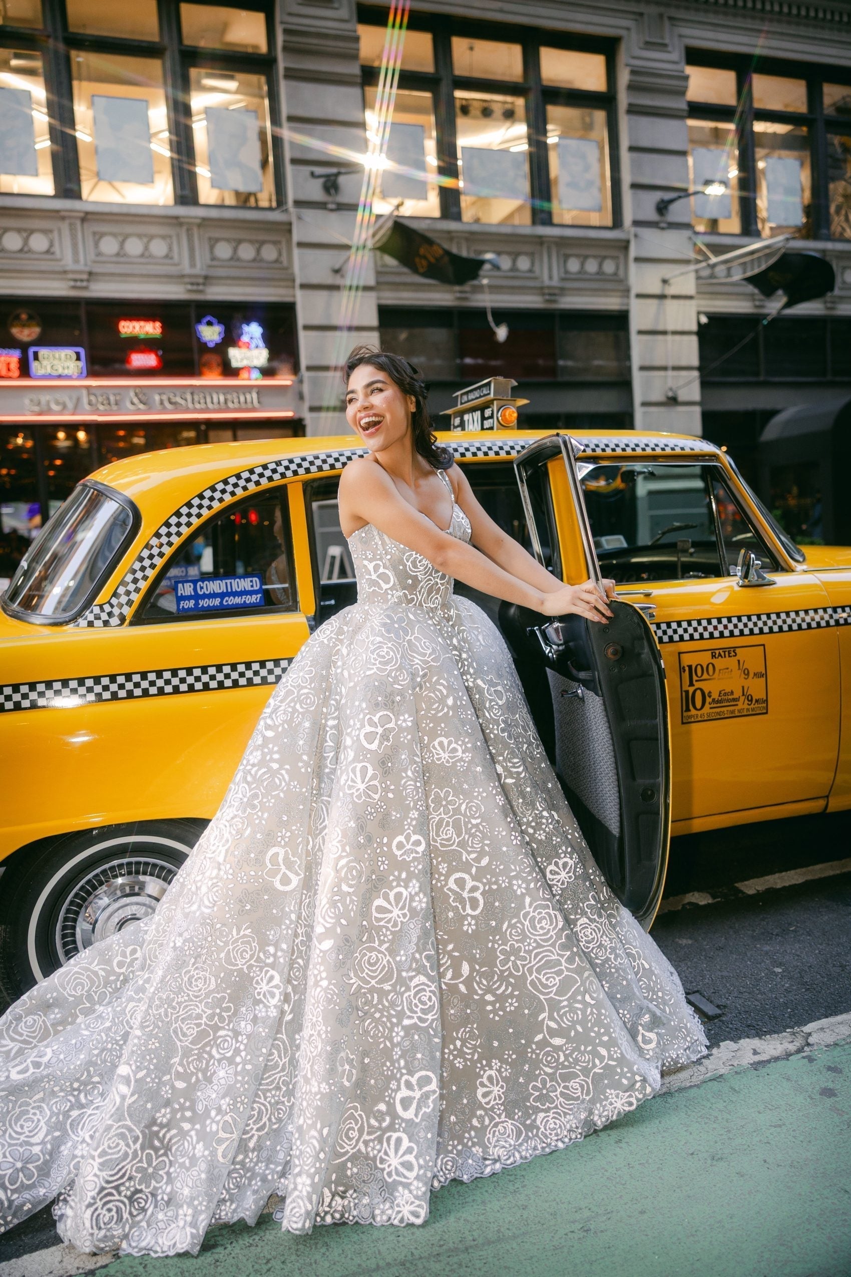 The Most Iconic NYC Spots Near Kleinfeld Bridal