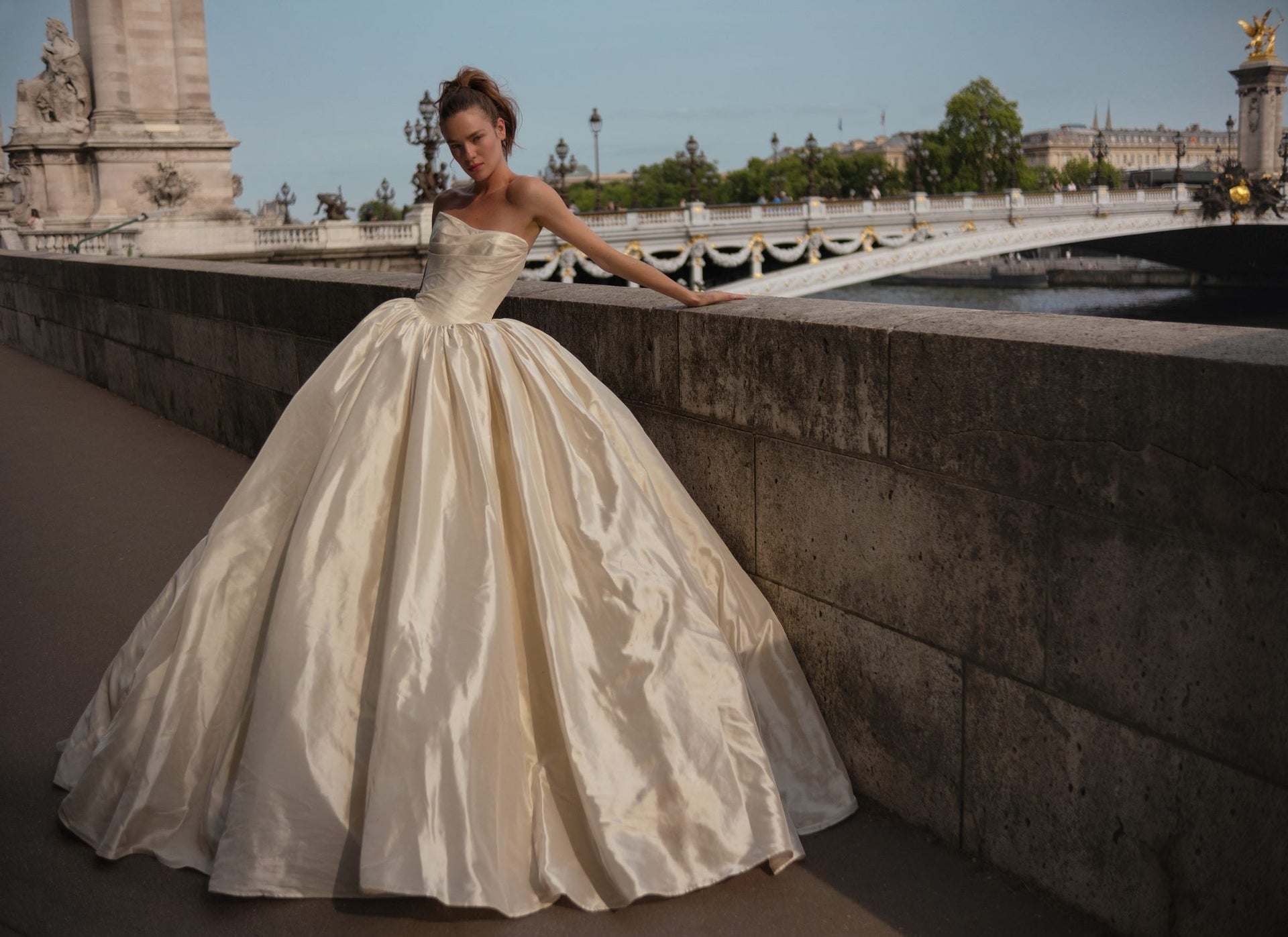 floor length dresses formal A Line Elegant Mother of the Bride Dress Wedding Party Gown Luxury Evening Dress Wedding Guest Dress Chiffon V Neck 3/4 Sleeve Length with Floral 2024 Dark Lemon Garlic Salad Dressing A stylish choice suitable coconut-girl Color:Blush/Multi