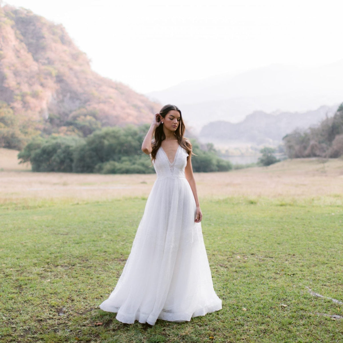 How Tall Brides Shop for Wedding Dresses | Kleinfeld Bridal How Tall Brides Shop for Wedding Dresses | Kleinfeld Bridal