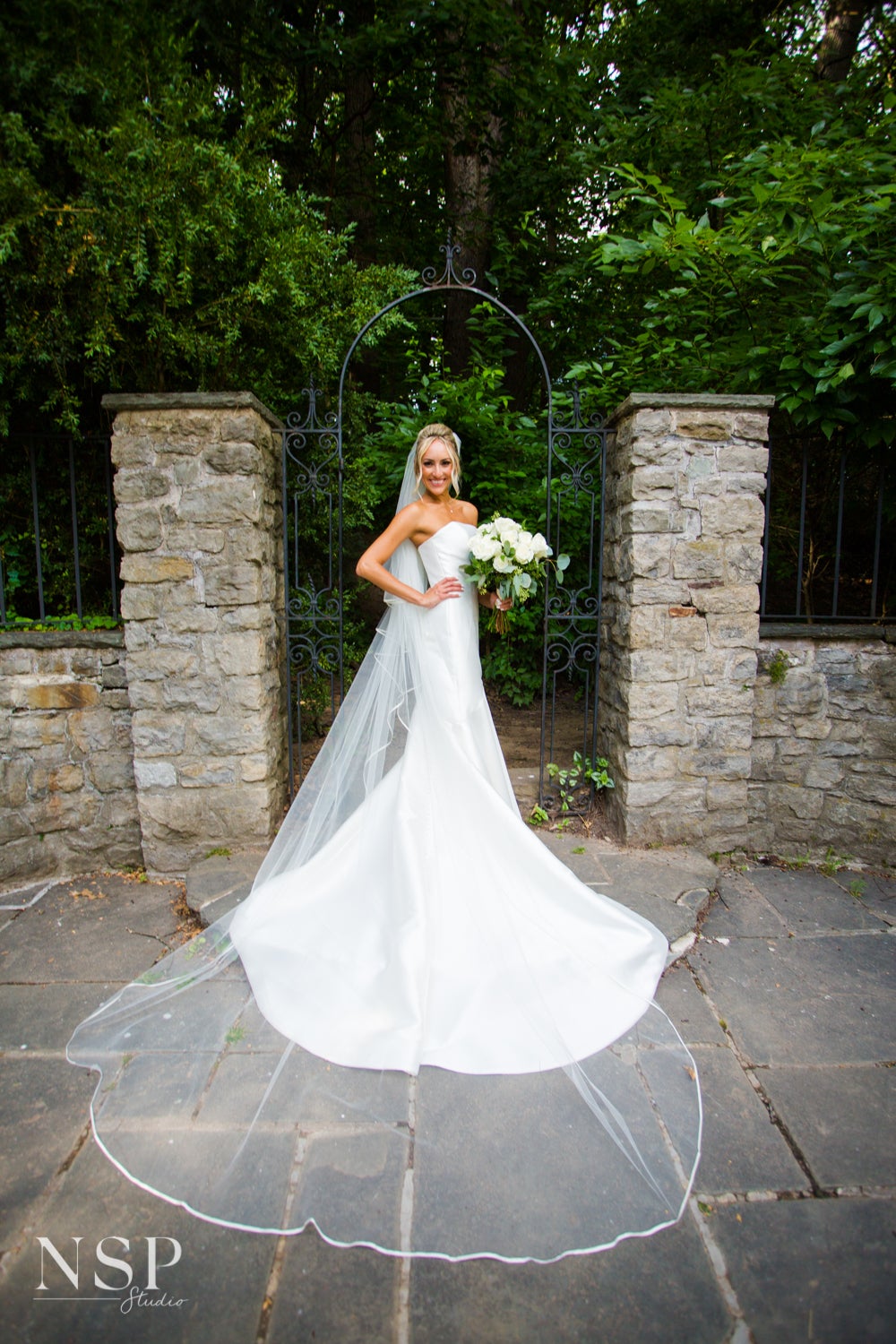 Kleinfeld Love Stories: Vanessa and Louis