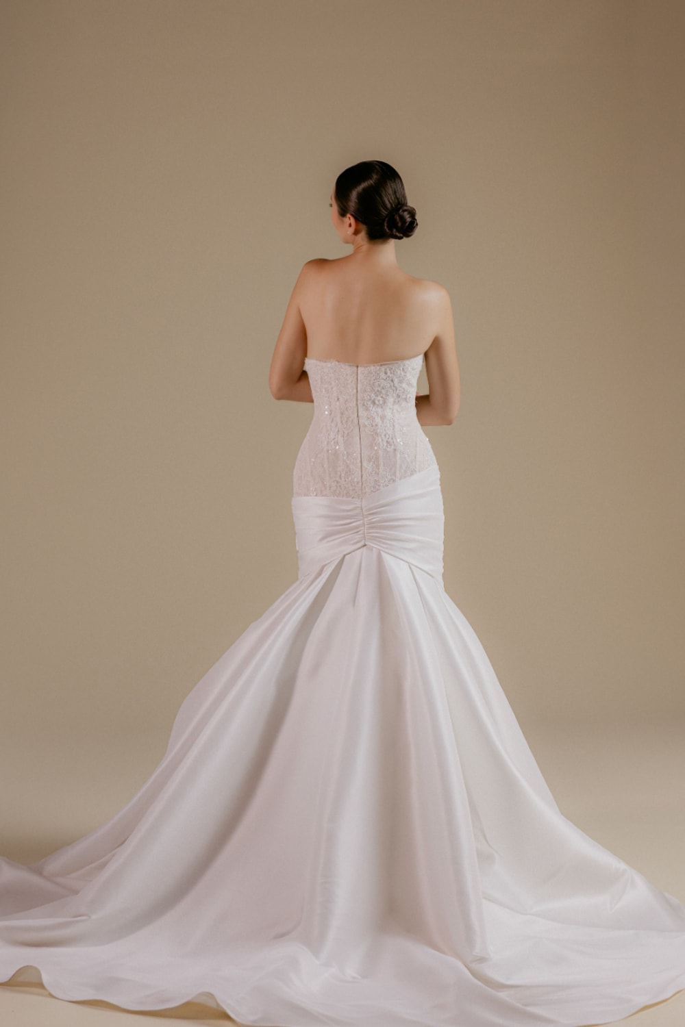 Unique Mermaid Gown with Lace Bodice by Viola Chan for Kleinfeld — image 4 of 4