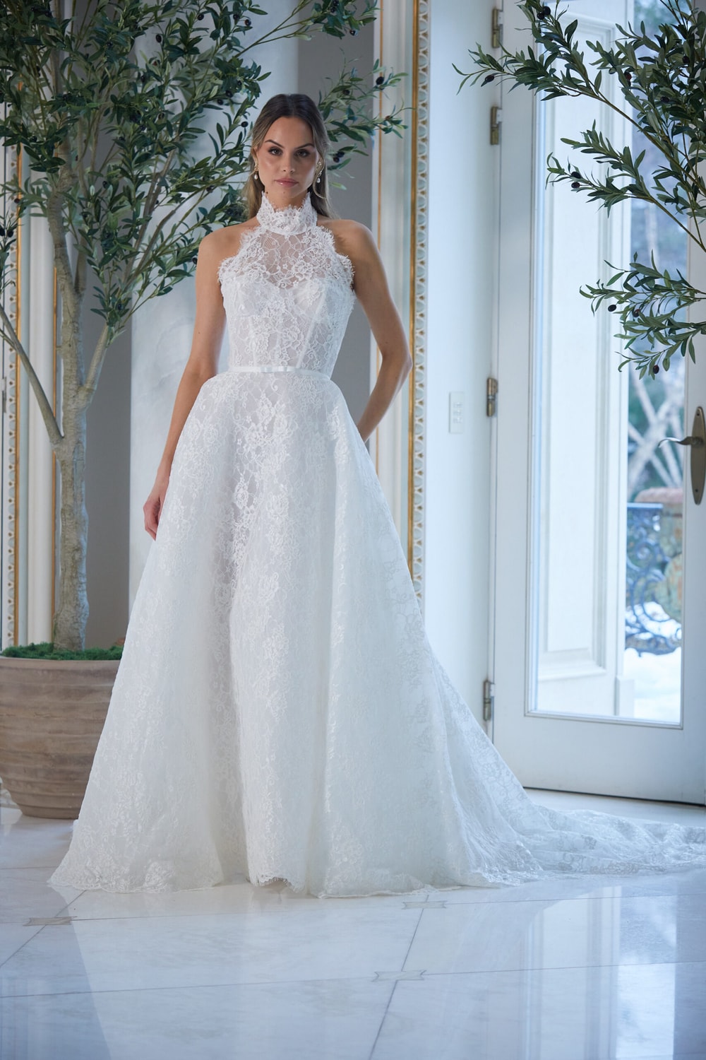 Simple Lace A-Line Wedding Dress with Halter Neckline by Verdin Bridal