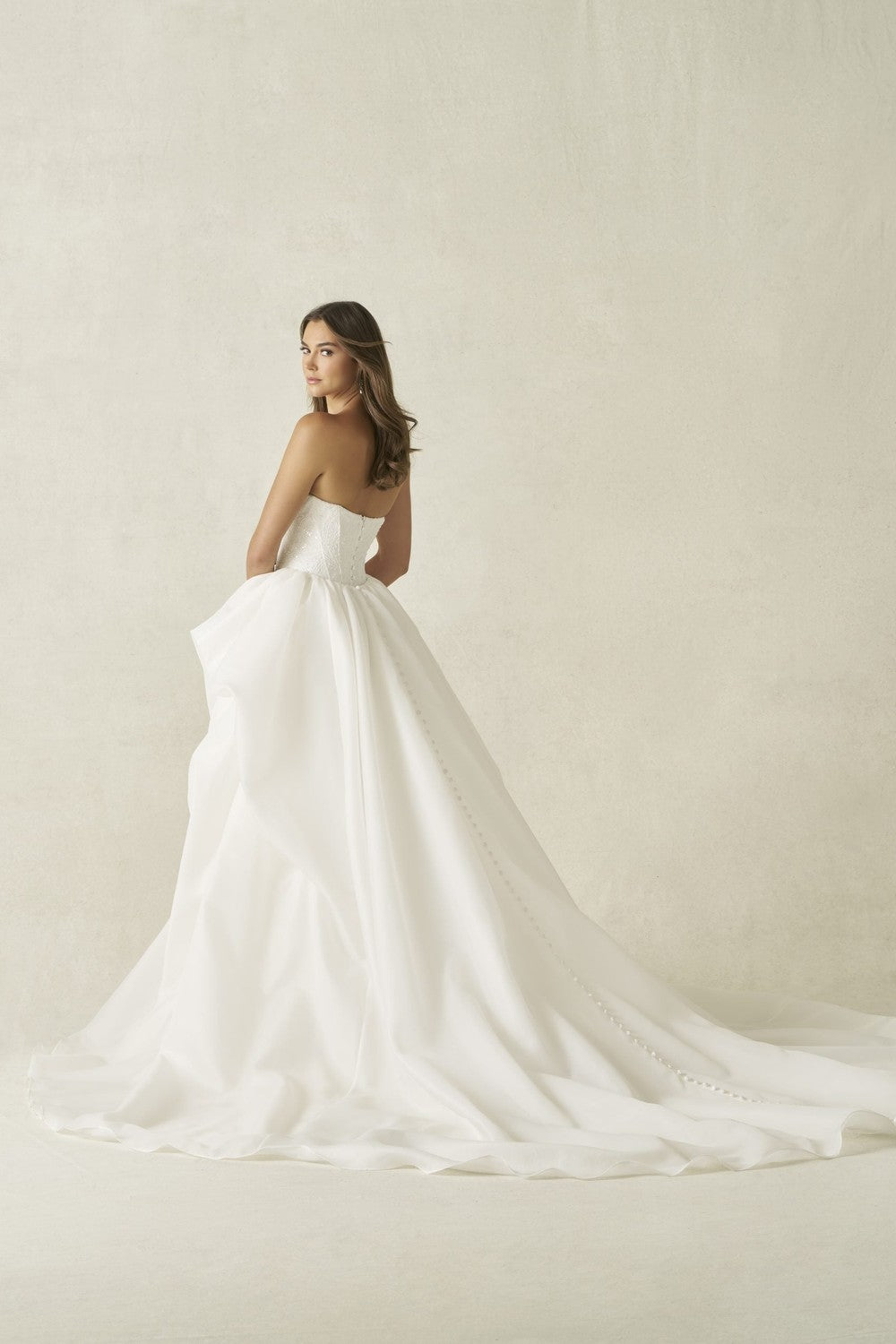 Modern Lace Sheath Wedding Dress With Detachable Overskirt by Allure Bridals — image 4 of 5