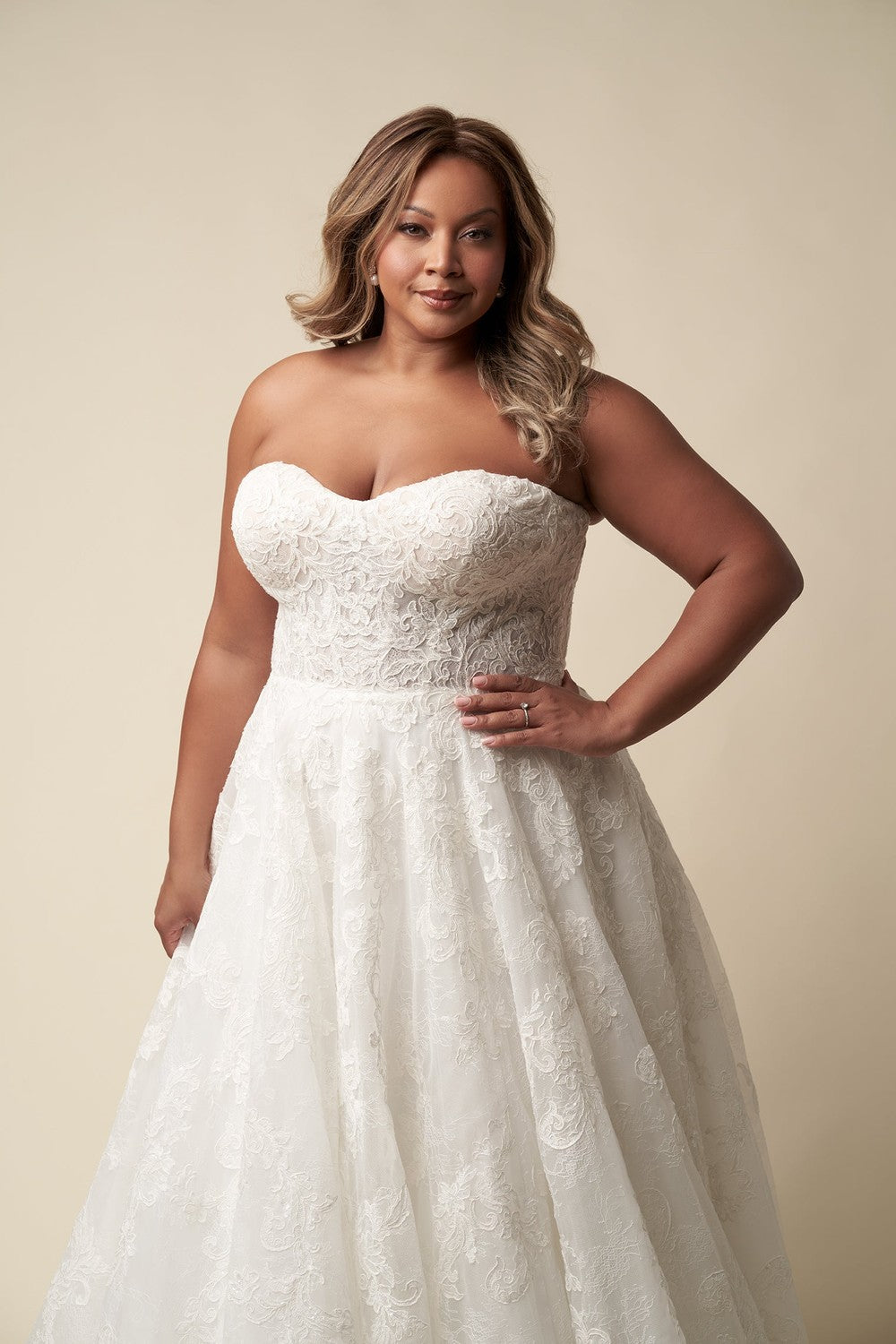 Plus-Size Embellished Lace Ball Gown With Buttons by Allure Bridals — image 2 of 4