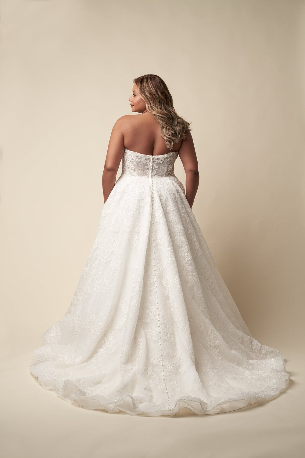 Plus-Size Embellished Lace Ball Gown With Buttons by Allure Bridals — image 3 of 4