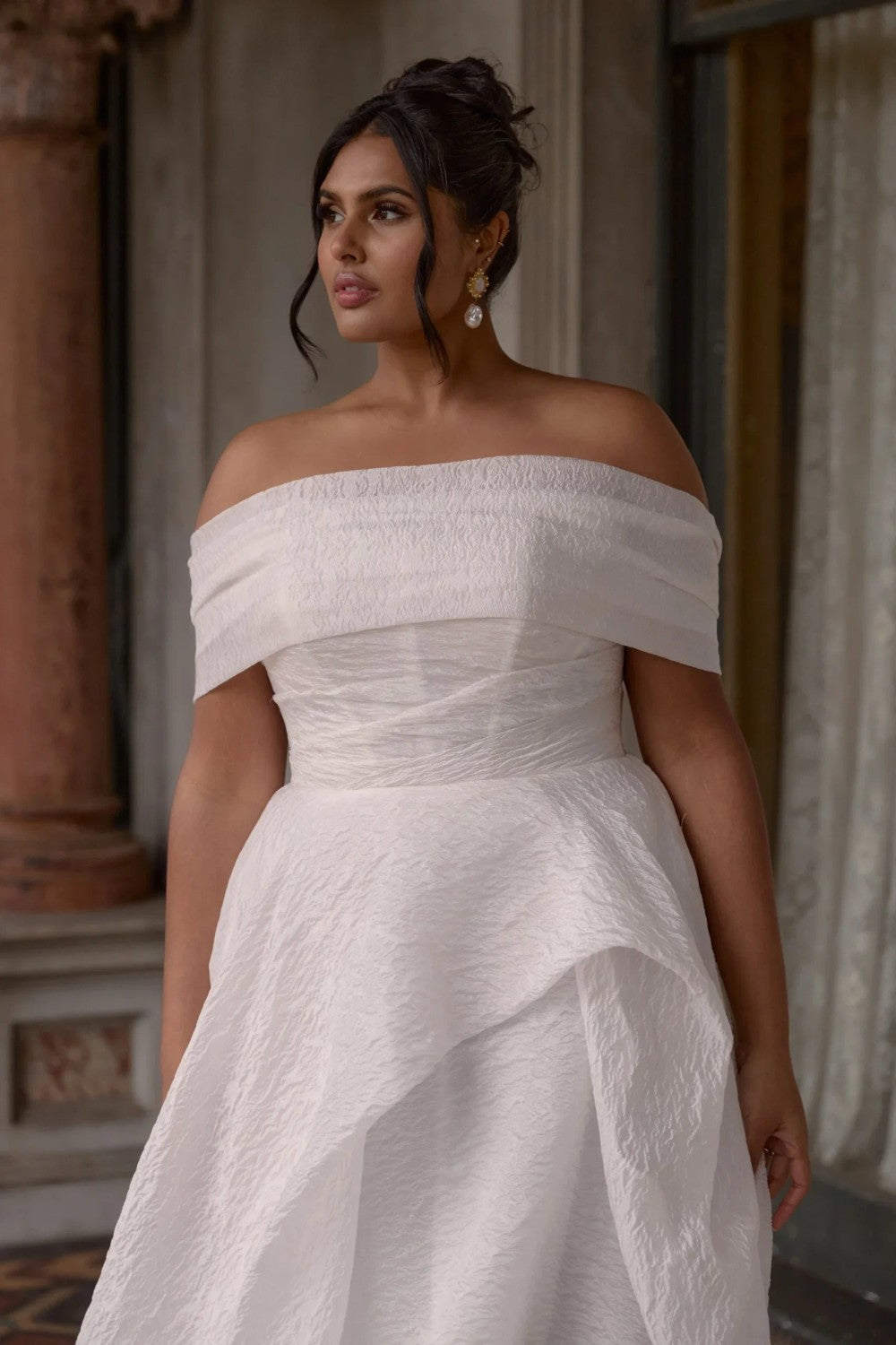 Ethereal Strapless Ball Gown With Sculptural Layers | Kleinfeld Bridal