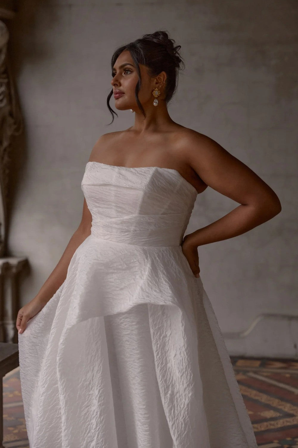 Ethereal Strapless Ball Gown With Sculptural Layers by Anna Campbell — image 3 of 4