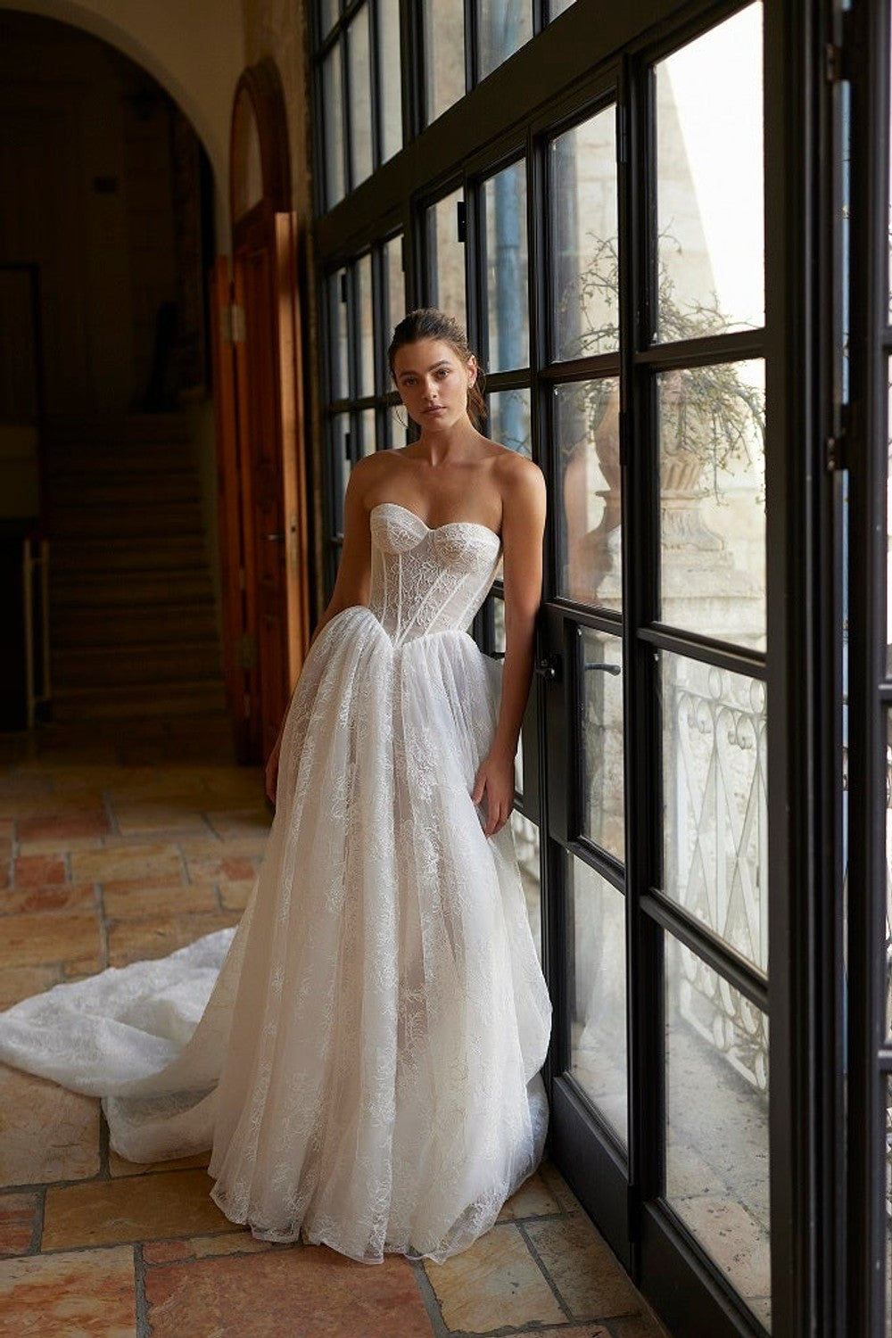 Basque-Waist Lace A-Line Wedding Dress With Detachable Bodysuit by Arava Polak — image 1 of 3