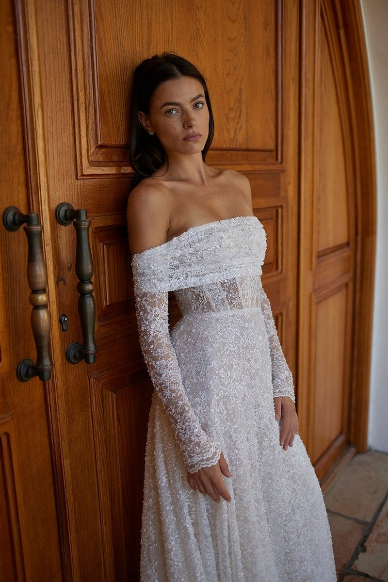 Chic And Glamorous Embellished Lace A-Line Wedding Dress With Detachable  Shawl