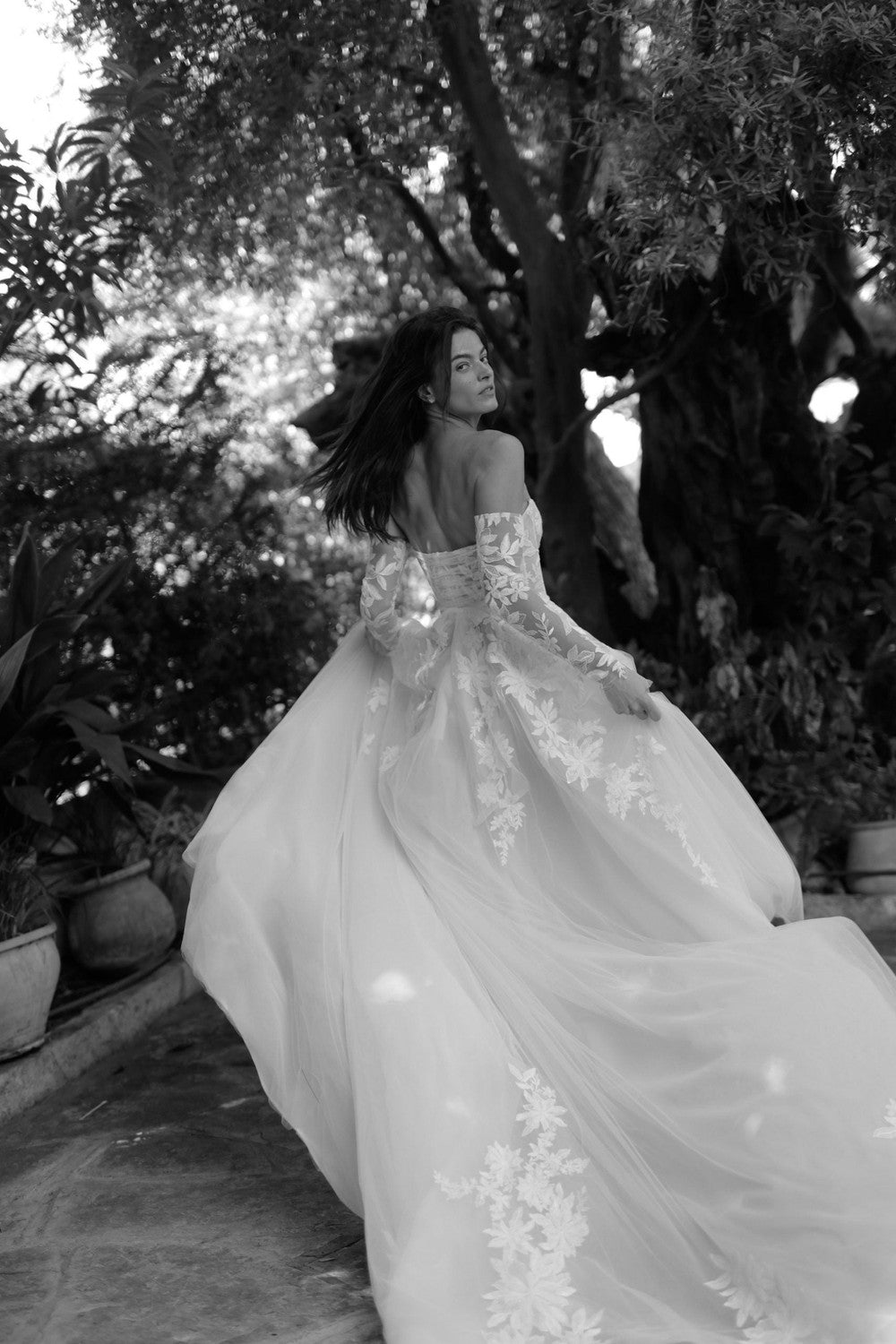 Chic And Romantic Tulle A-Line Wedding Dress With Detachable Sleeves by Arava Polak — image 2 of 2