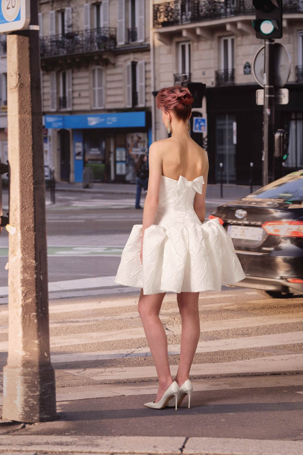 Bow-Inspired Jacquard Bridal Mini Dress by Viktor & Rolf — image 2 of 2
