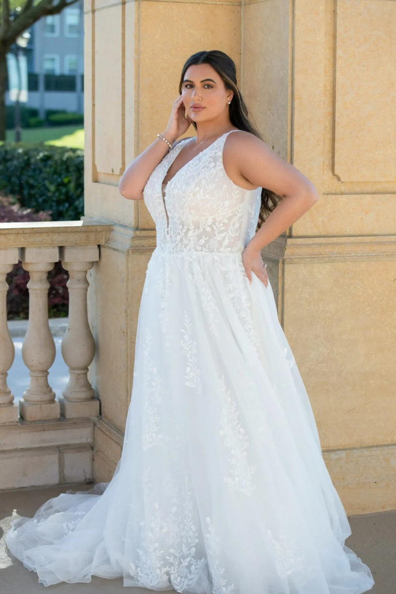 Plus-Size Boho A-Line Wedding Dress