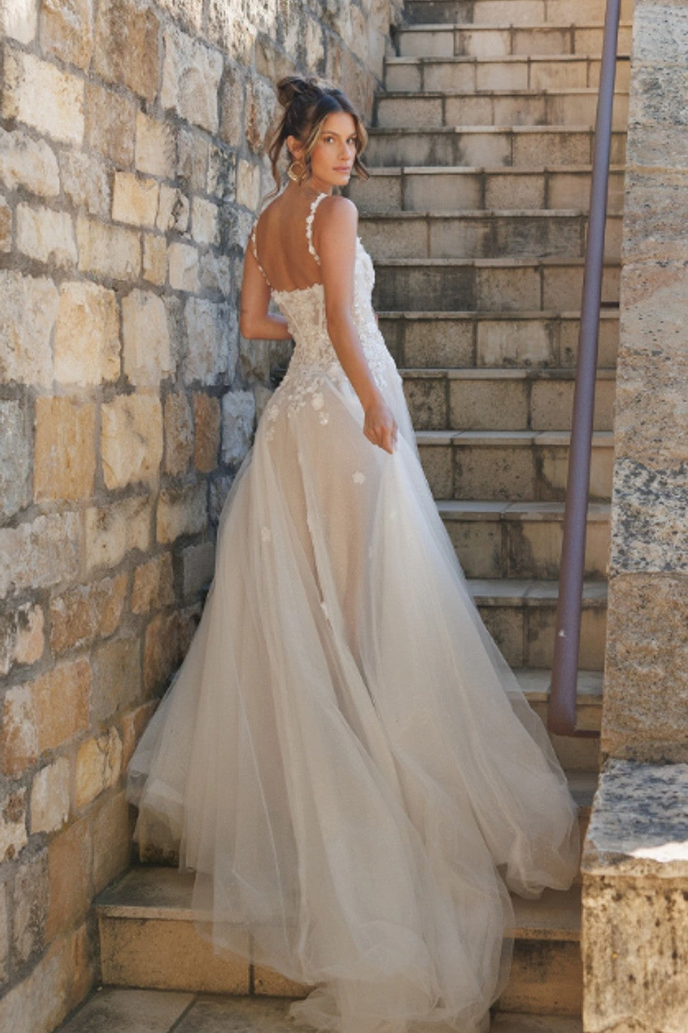 Sparkly 3D Floral A-Line Wedding Dress