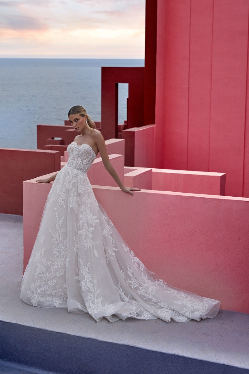 A-Line Wedding Dress With Buttons | Kleinfeld Bridal A-Line Wedding Dress With Buttons | Kleinfeld Bridal