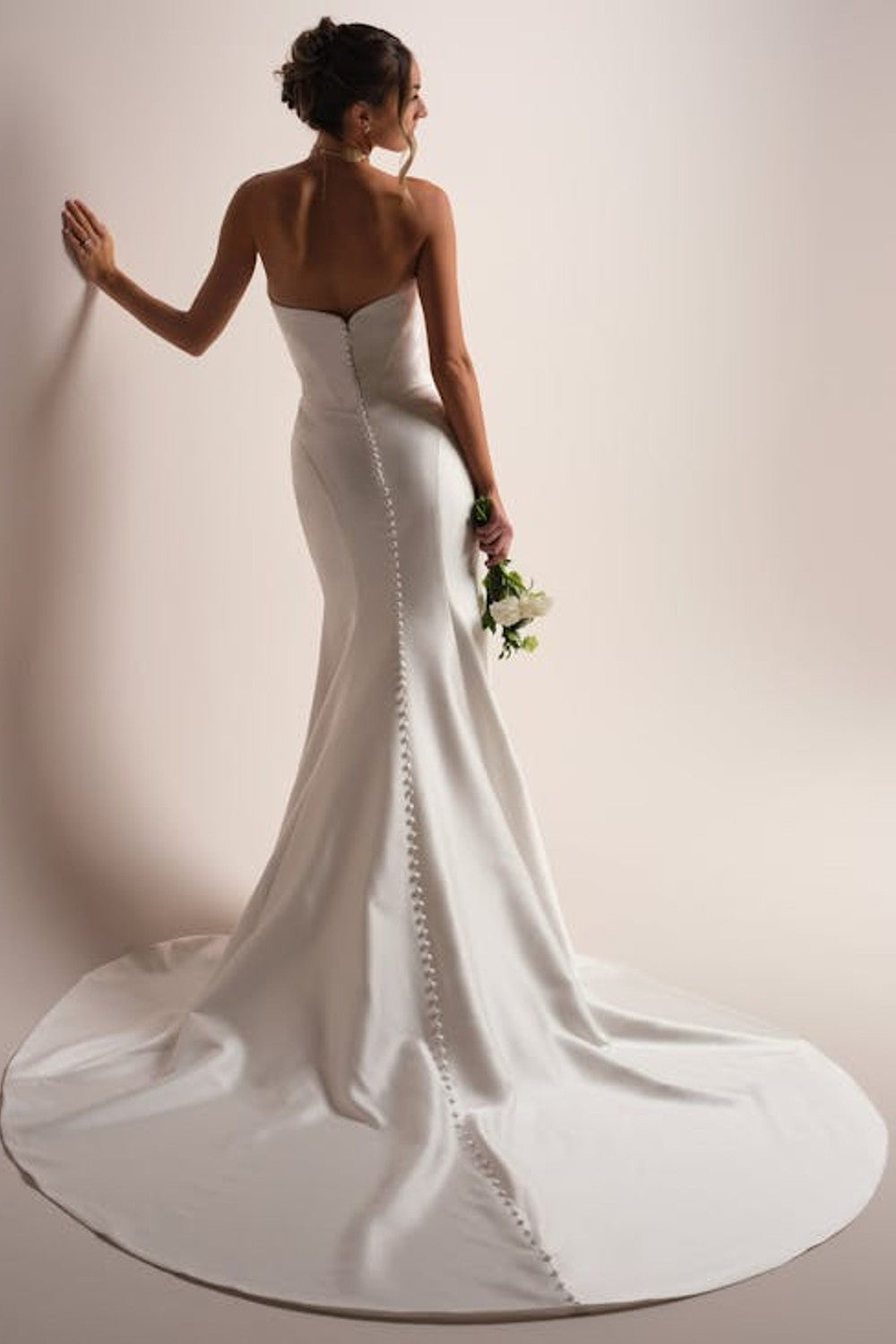 Plus-Size Fit-And-Flare Wedding Dress | Kleinfeld Bridal Plus-Size Fit-And-Flare Wedding Dress | Kleinfeld Bridal