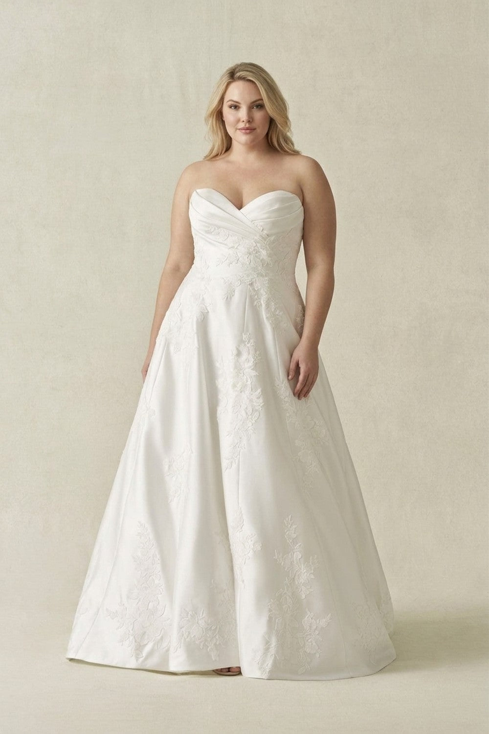 floor length prom dresses under 100 Plus-Size Modern A‑Line Wedding Dress With 3D Floral Lace