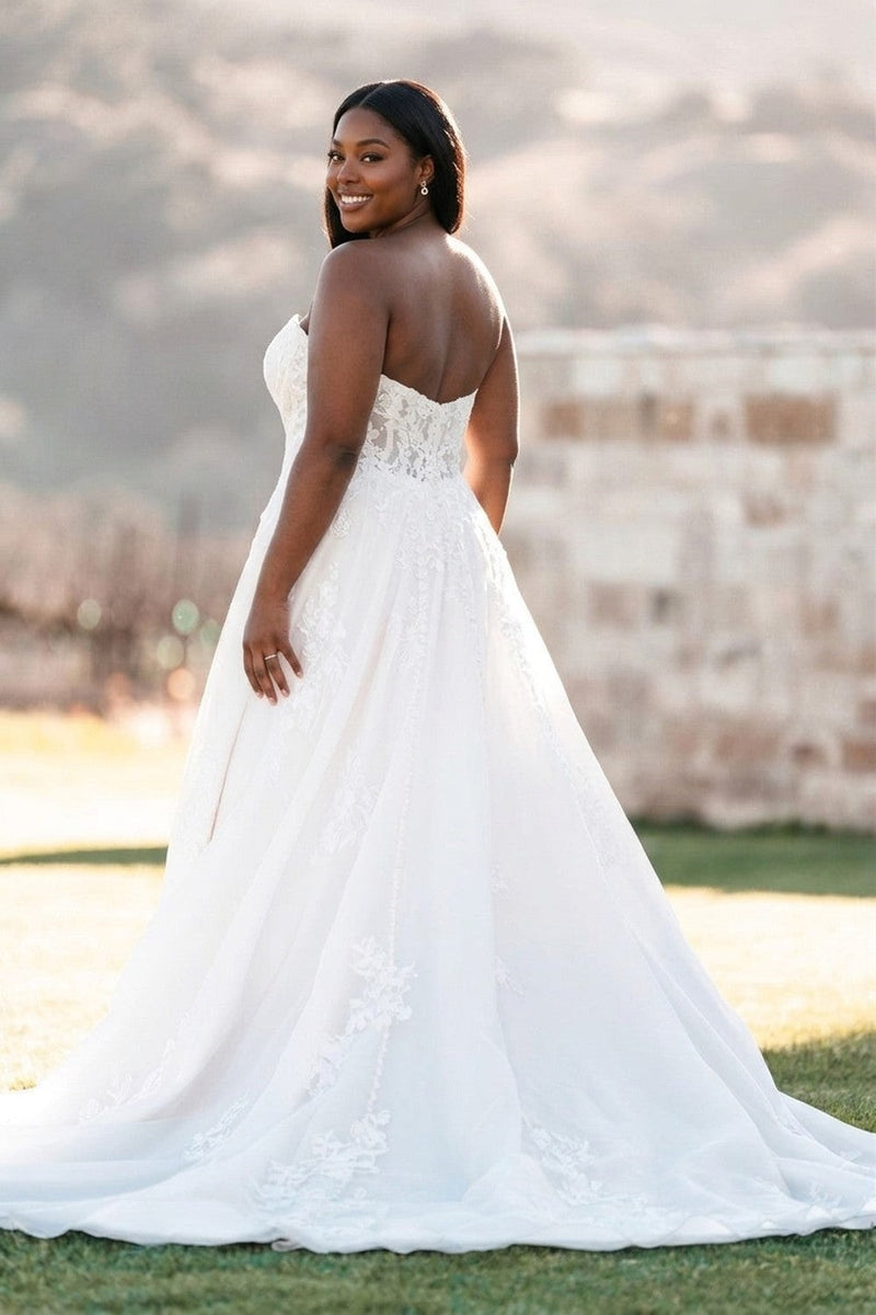 Strapless Ball Gown With Buttons